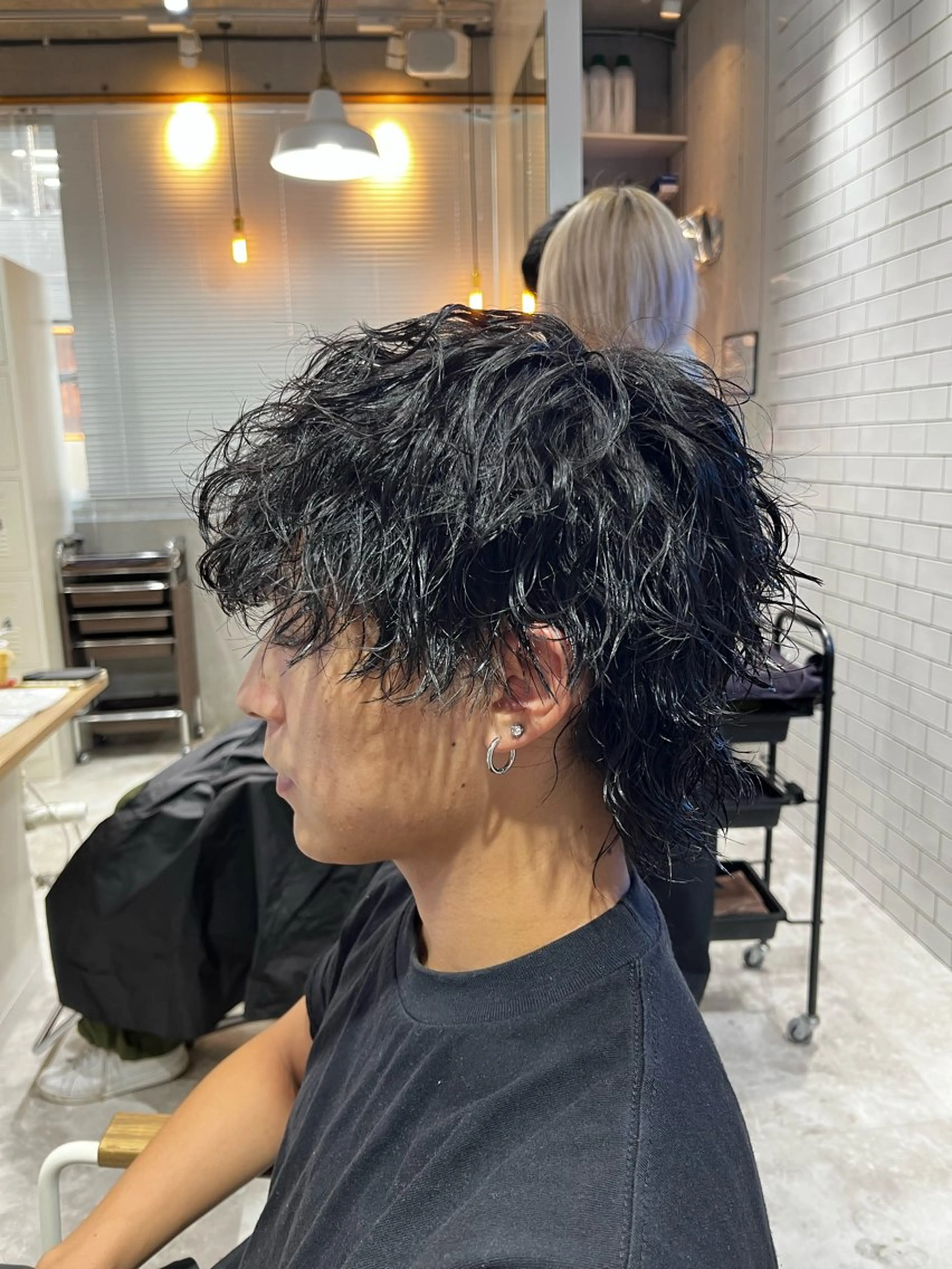 ミディアム パーマ メンズ ミディアムパーマ マッシュウルフ マッシュ メンズパーマ 波巻きパーマ メンズカット ﾊﾟｰﾏ/稲葉のヘアスタイル