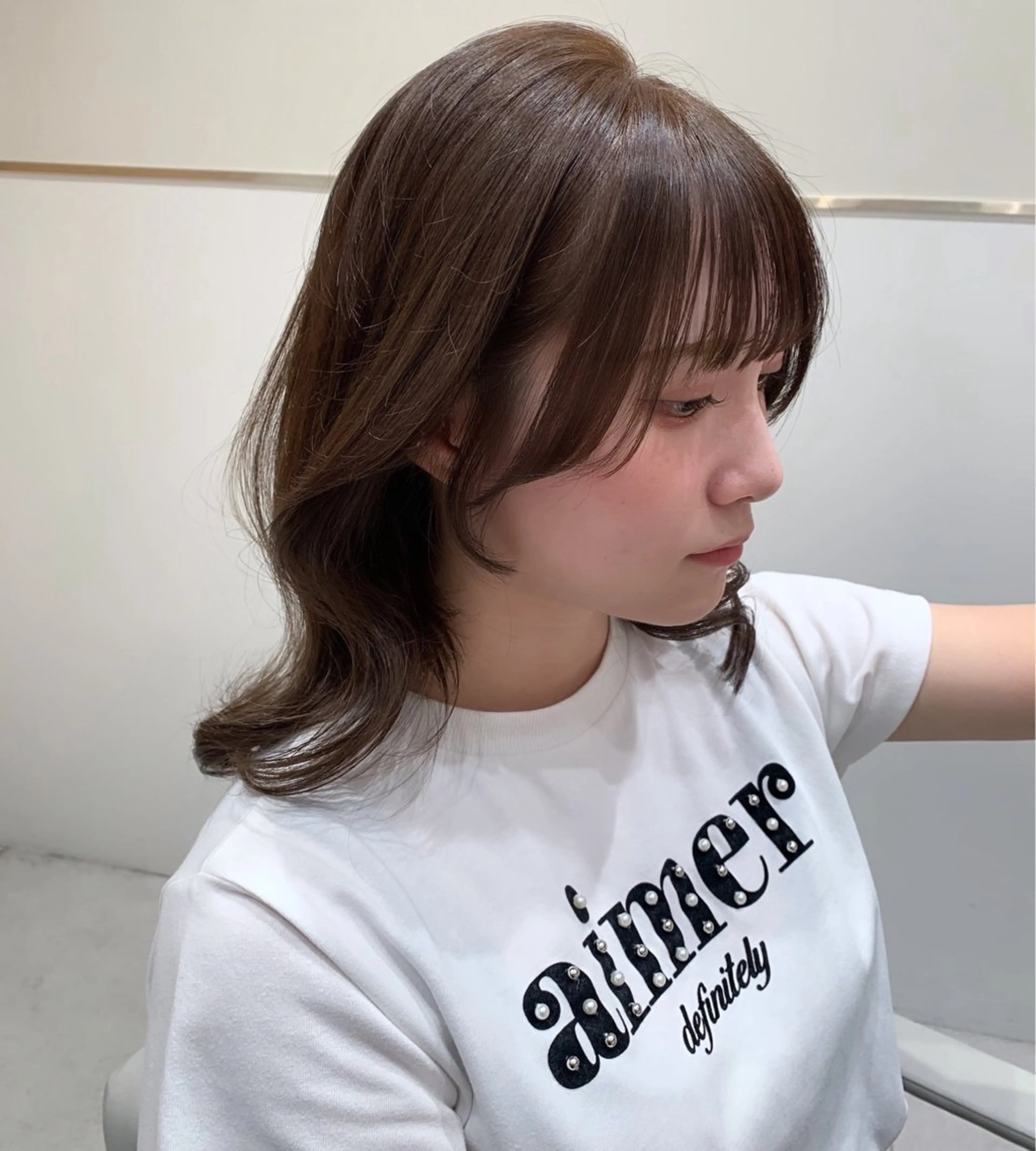 セミロング カラー ヘアアレンジ 小塩 萌々香のヘアスタイル