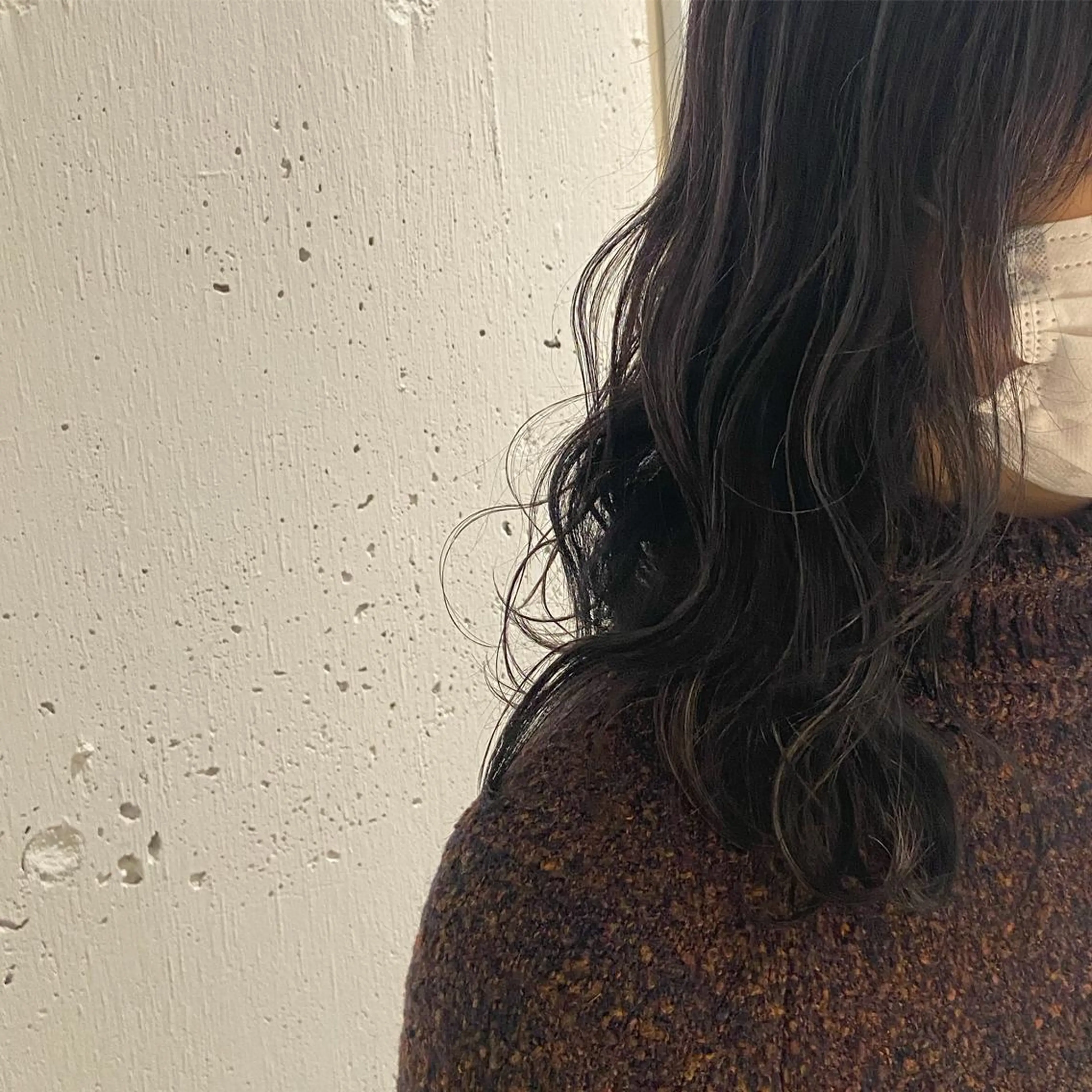 ミディアム カラー 透明感カラー グレージュ ハイライトカラー ラベンダーカラー ラベンダーグレージュ ヘアカラー トリートメント ヘッドスパ ヘアセット カジュアルを女っぽく 𝗮𝘆𝗮𝗰𝗼のヘアスタイル