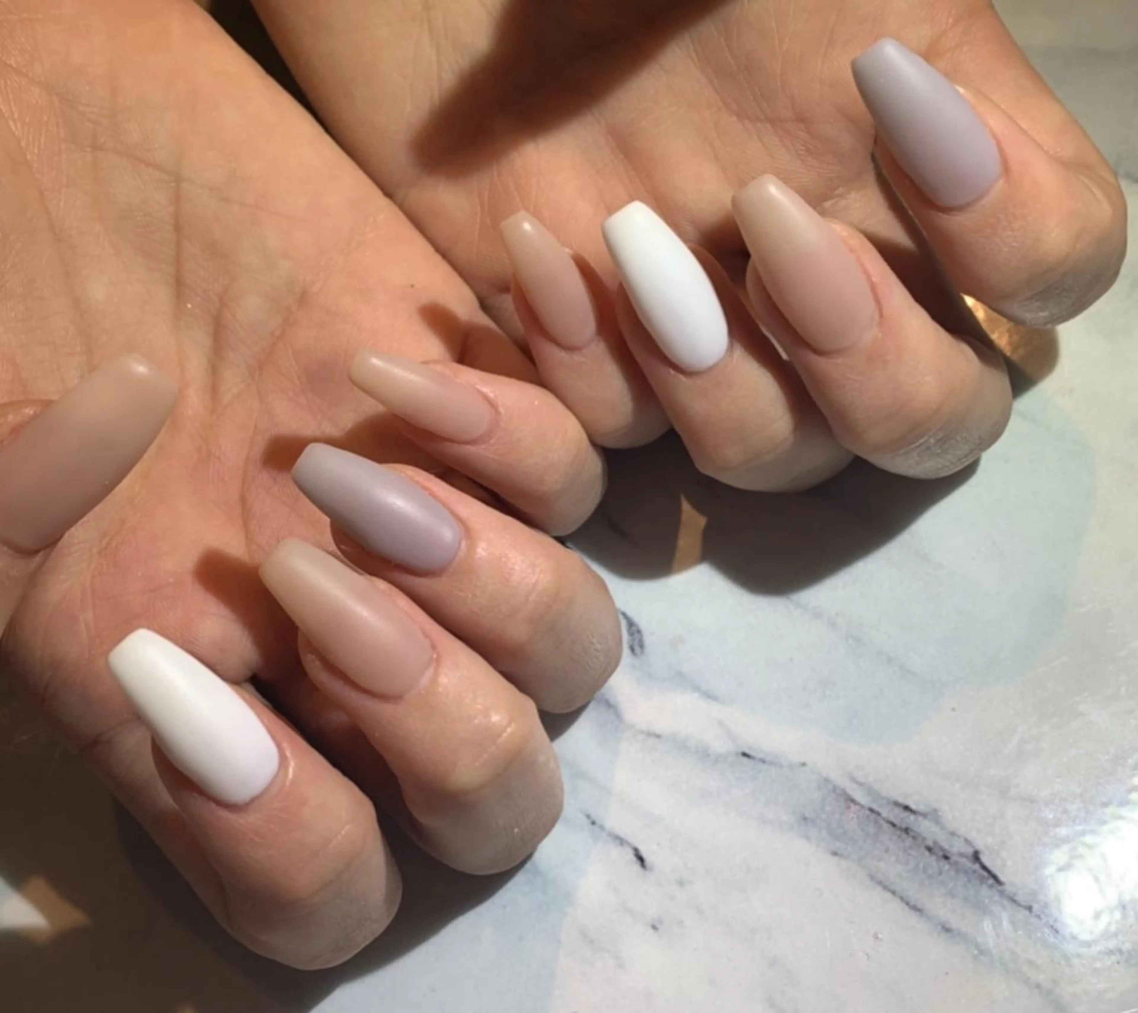 ネイル Lino+ ネイル&よもぎ蒸しのネイルデザイン