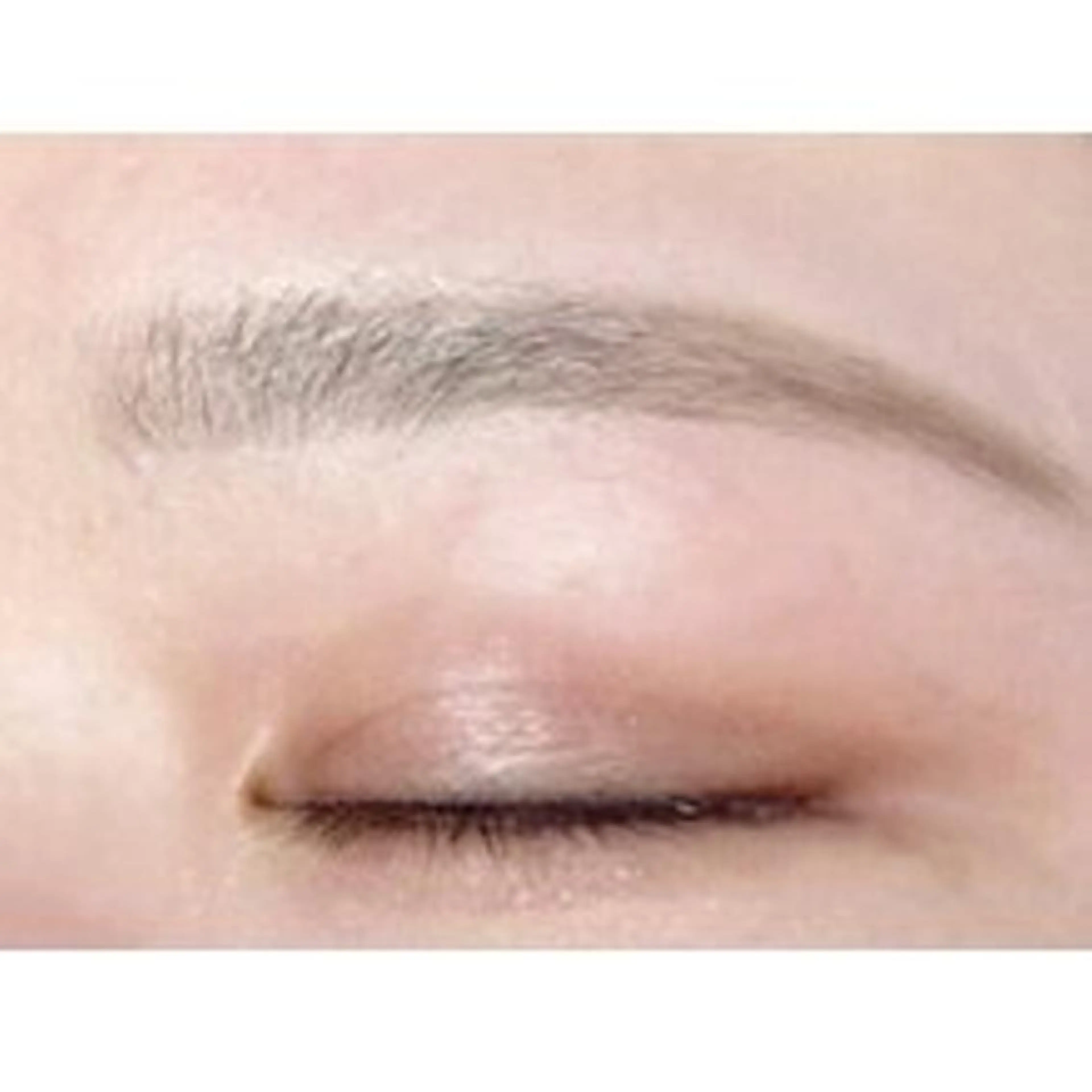 眉毛ワックス脱毛🌿メンズ🆗角質も取れるので肌がワントーンアップします🧸🎈の写真