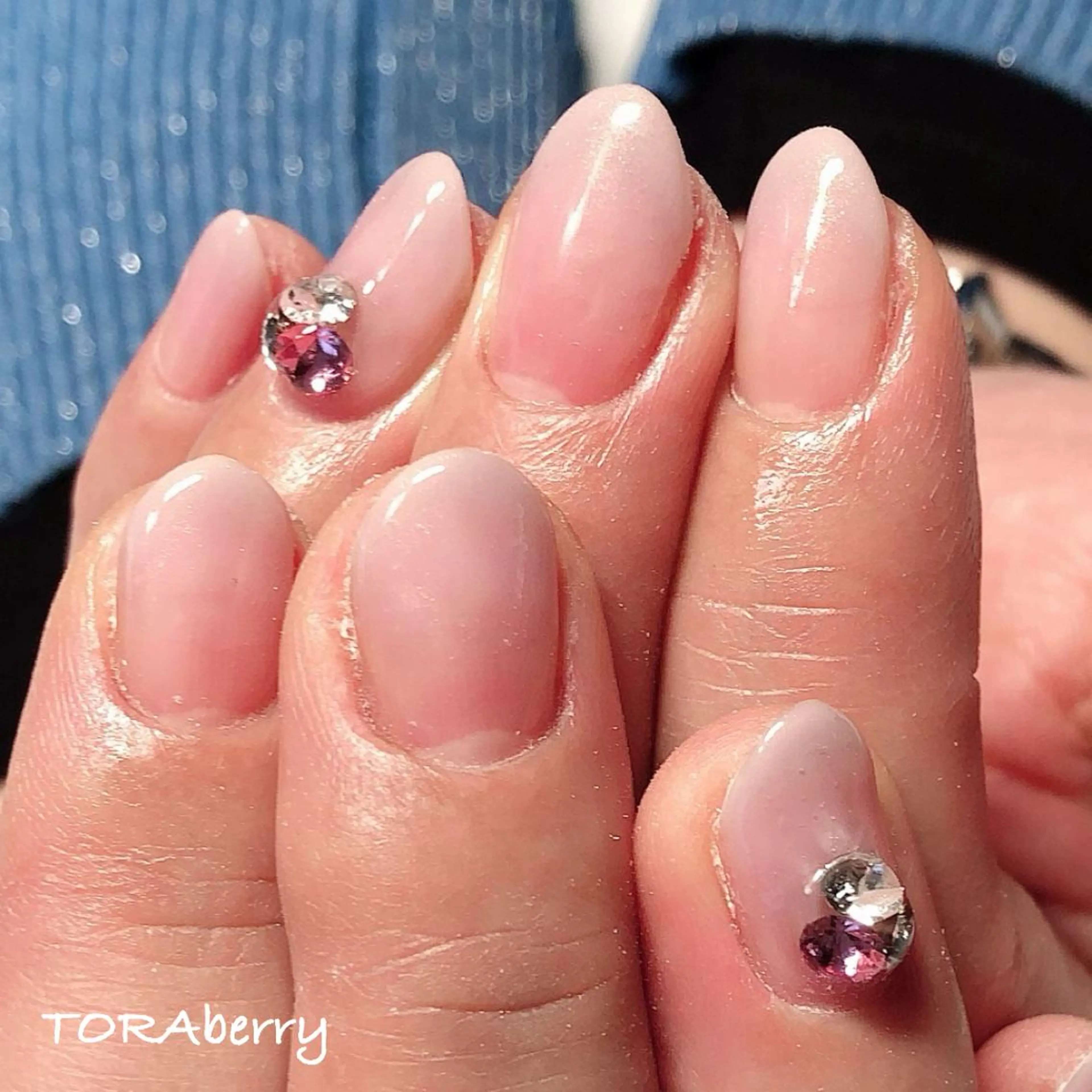 ネイル ストーンネイル ハンドネイル ネイリスト なつみのネイルデザイン