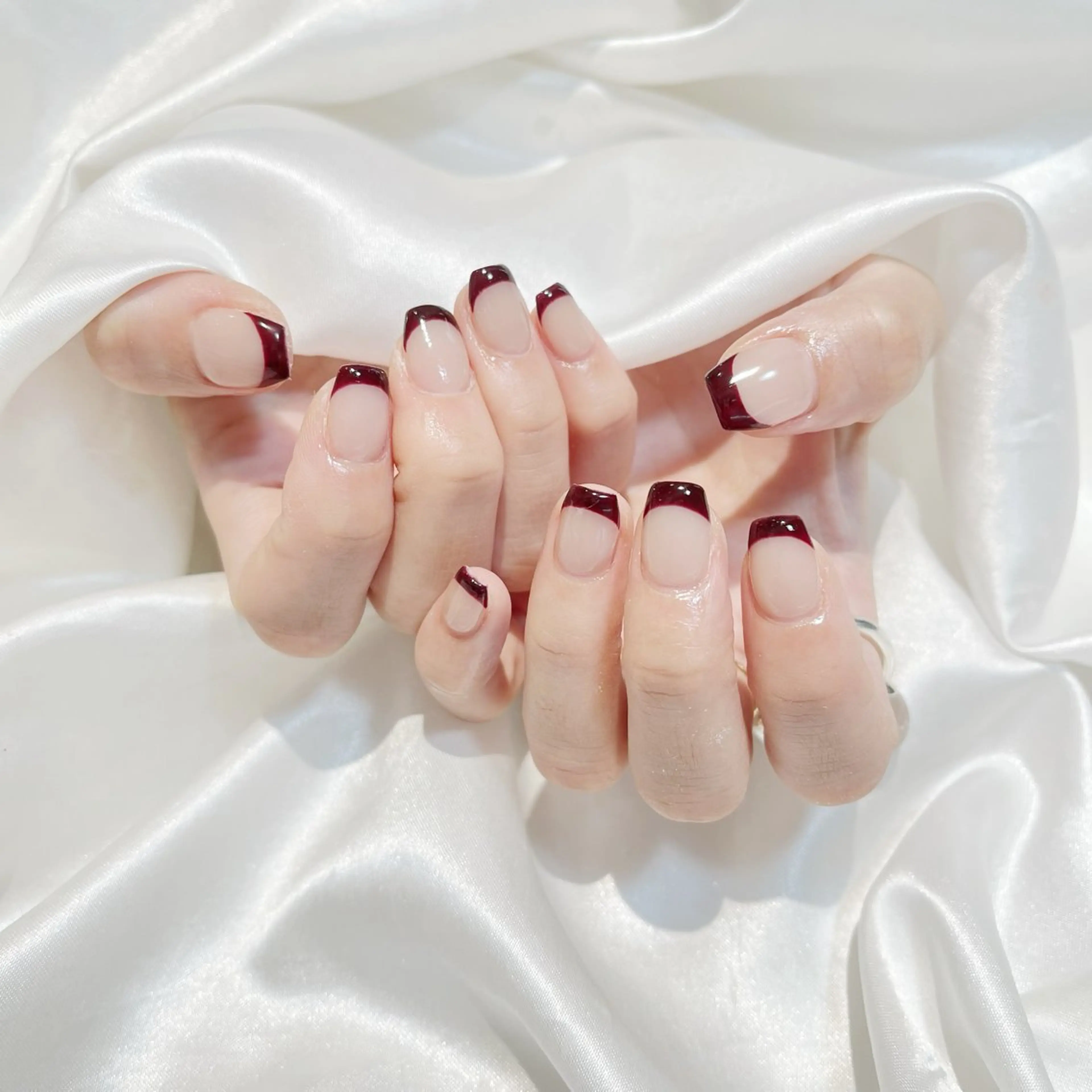 ネイル WISTERIA aisaのネイルデザイン