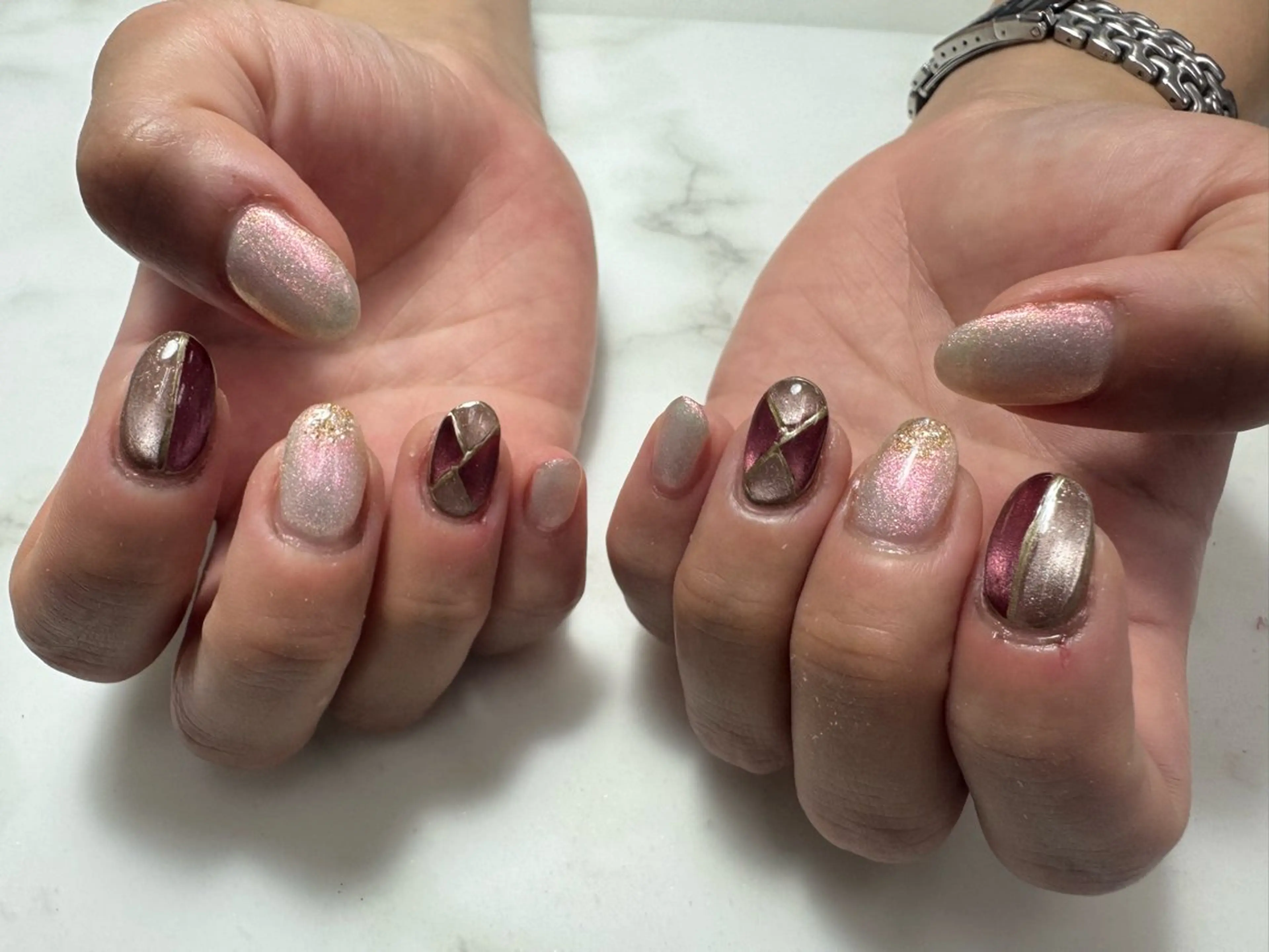 ネイル 黒田 愛理のネイルデザイン