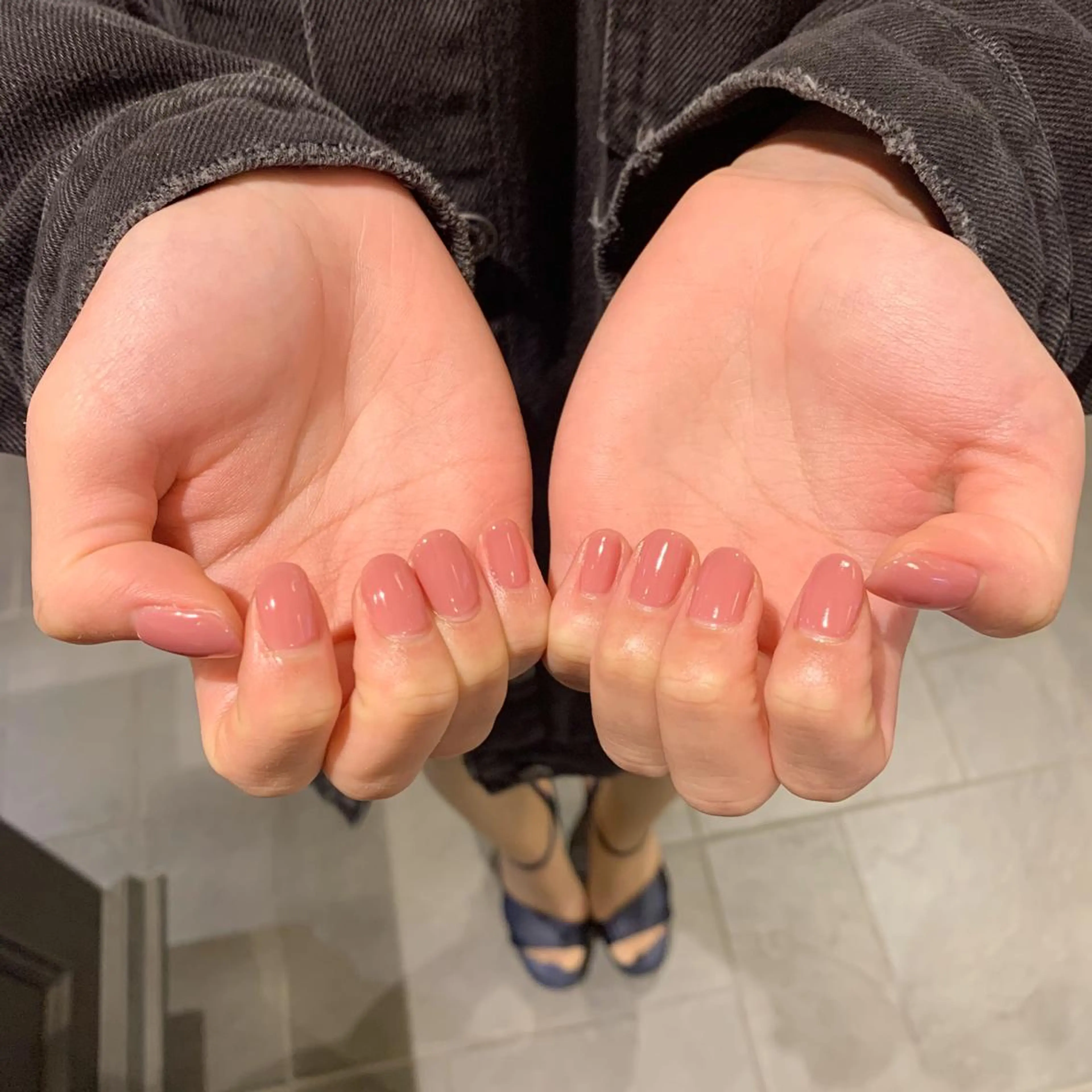 ネイル ジェルネイル ワンカラーネイル パラジェル 鈴木 里奈のネイルデザイン