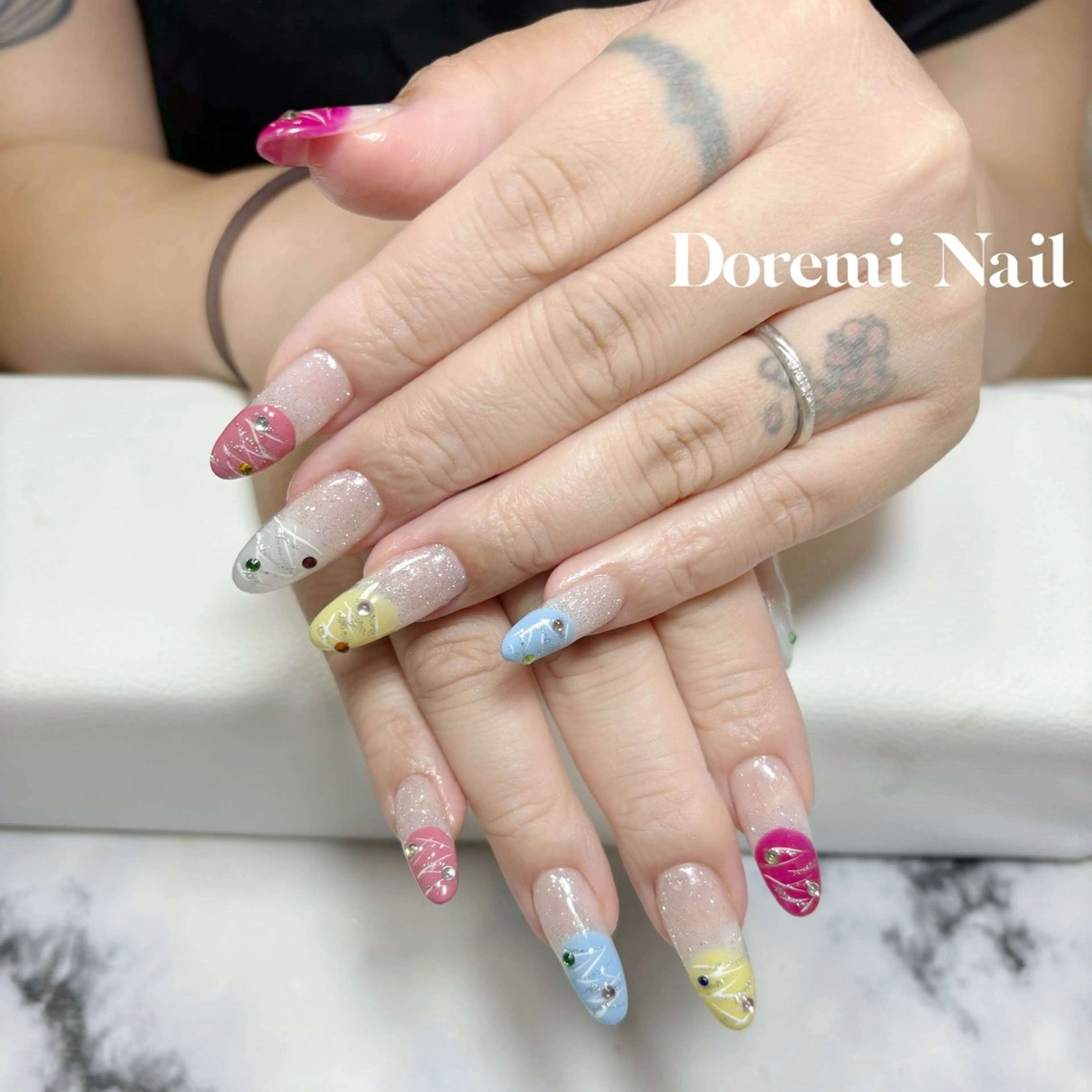 ネイル 持ち込み ハンドネイル Doremi Nailのネイルデザイン