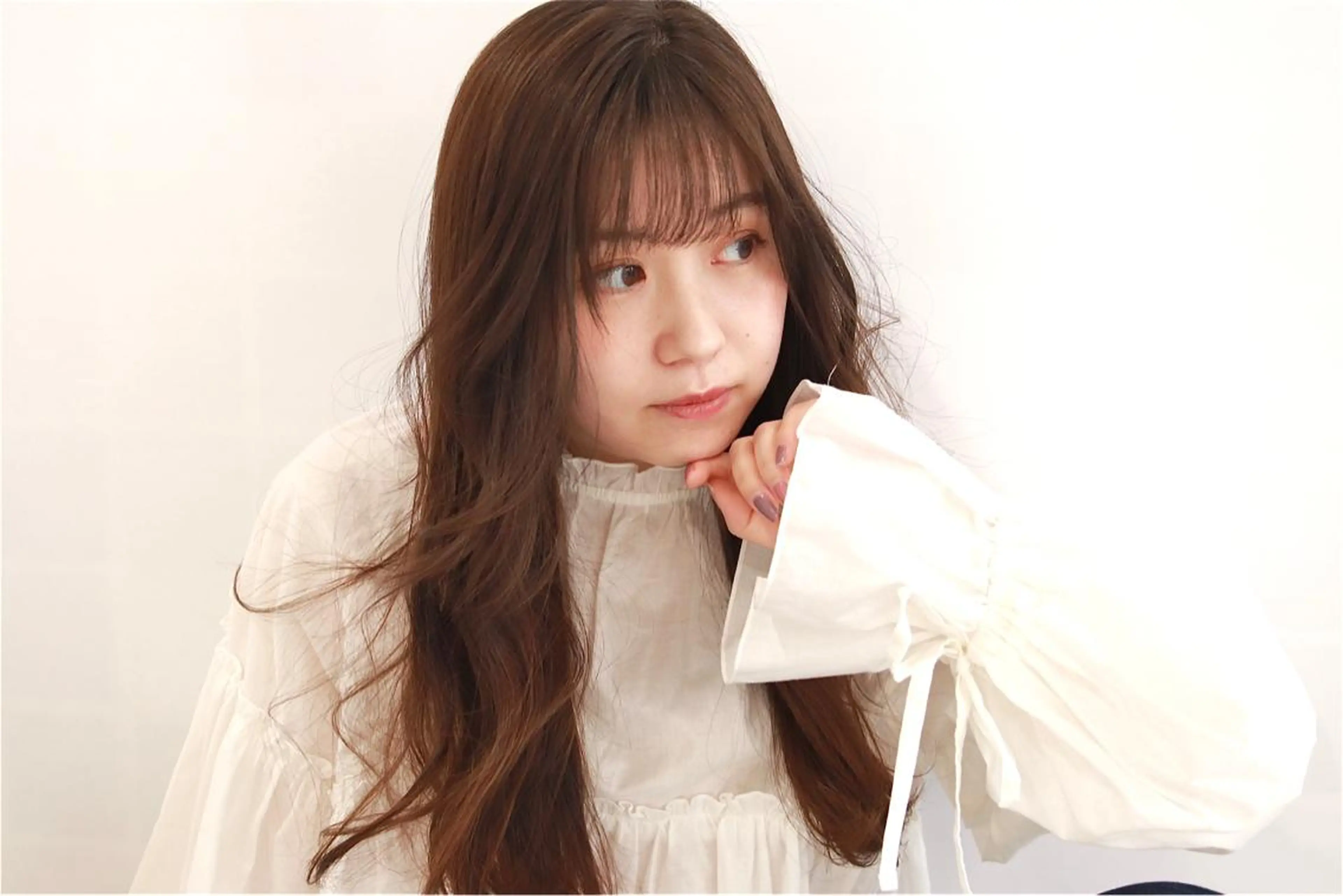 ロング カラー ヘアアレンジ レイヤー/ラベンダー オージュア/枝元唯のヘアスタイル