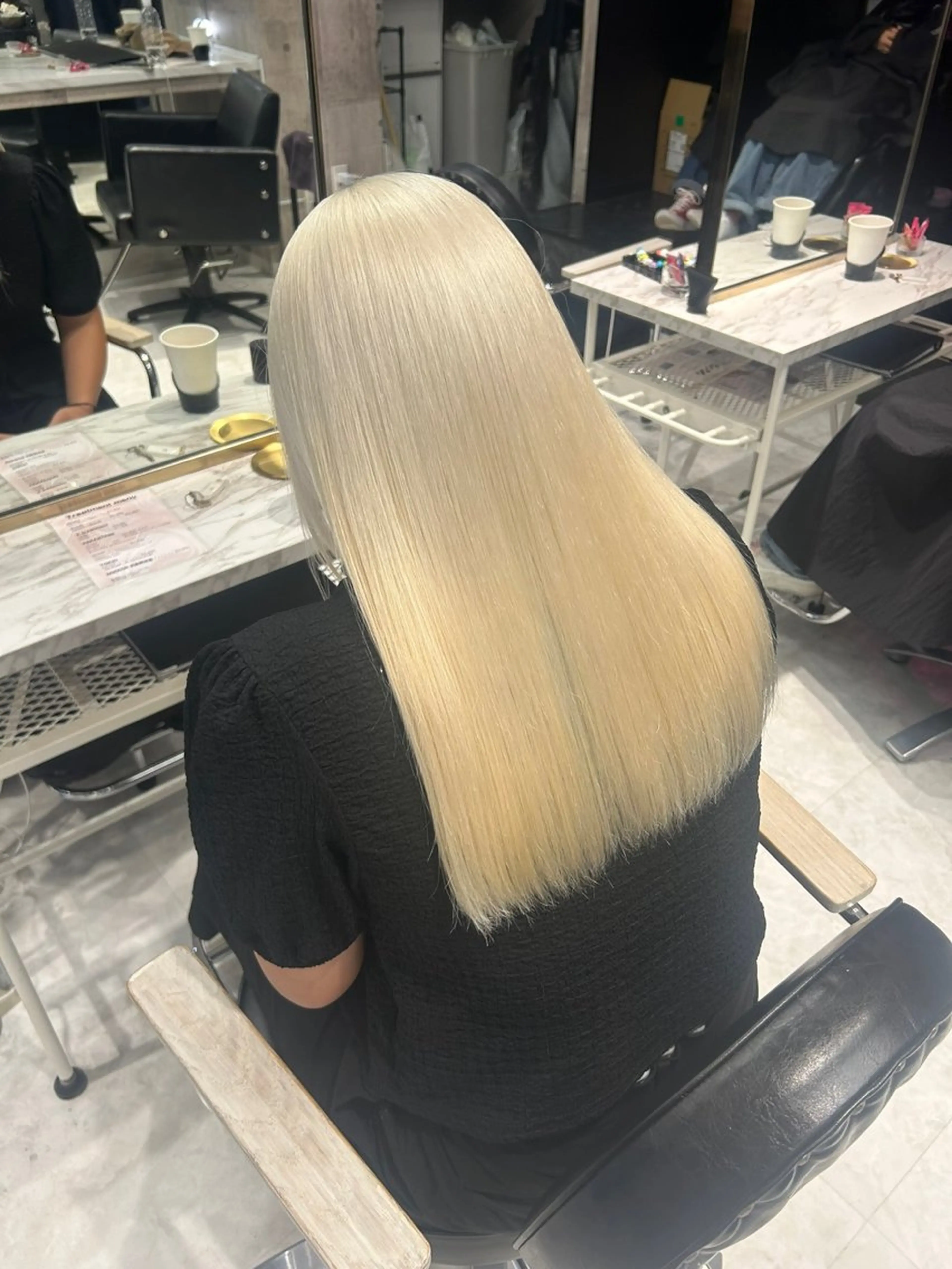 ロング カラー カット トリートメント ハイトーンレイヤー 🦋🌷Shuriのヘアスタイル