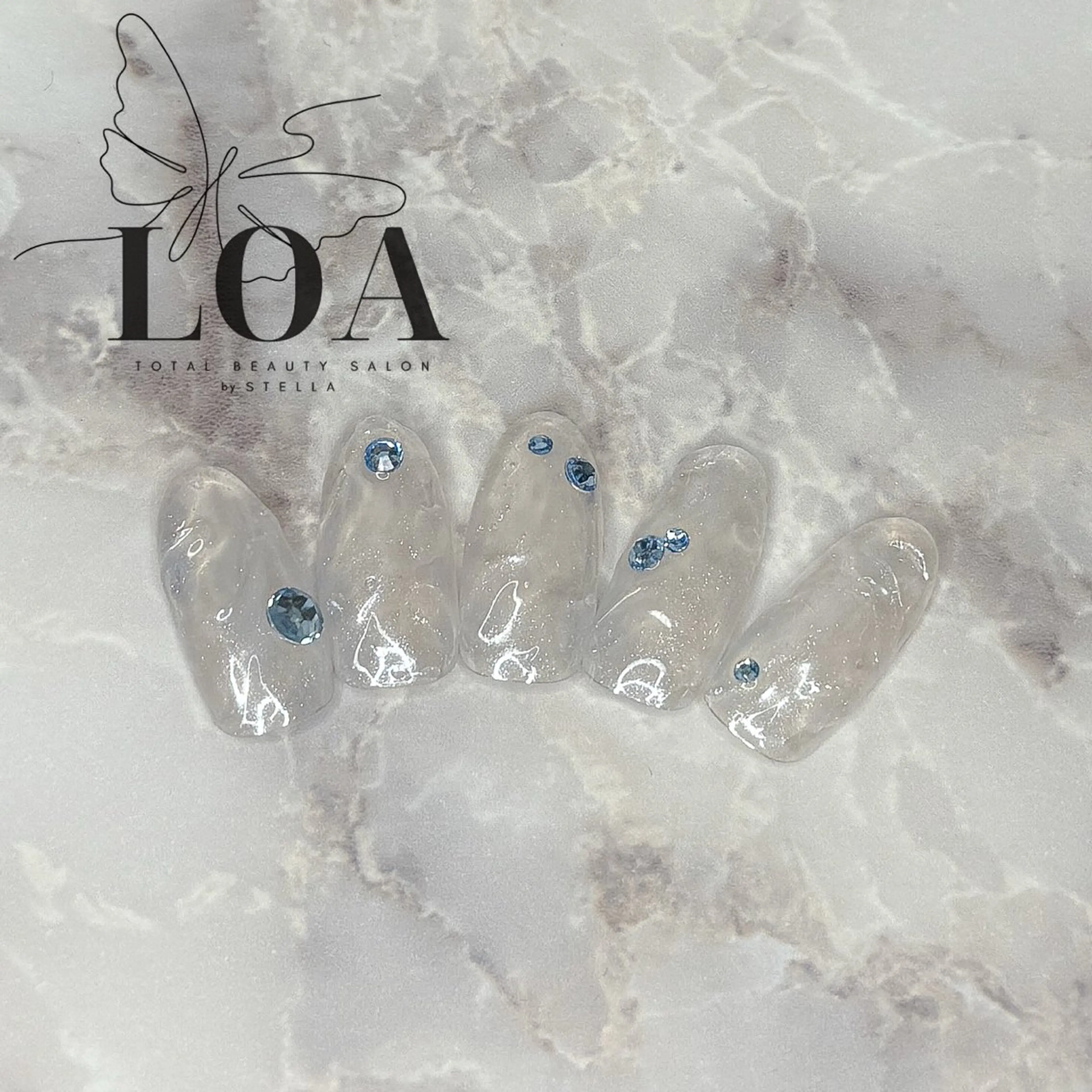 ネイル ハンドネイル LOA🦋 yuraのネイルデザイン