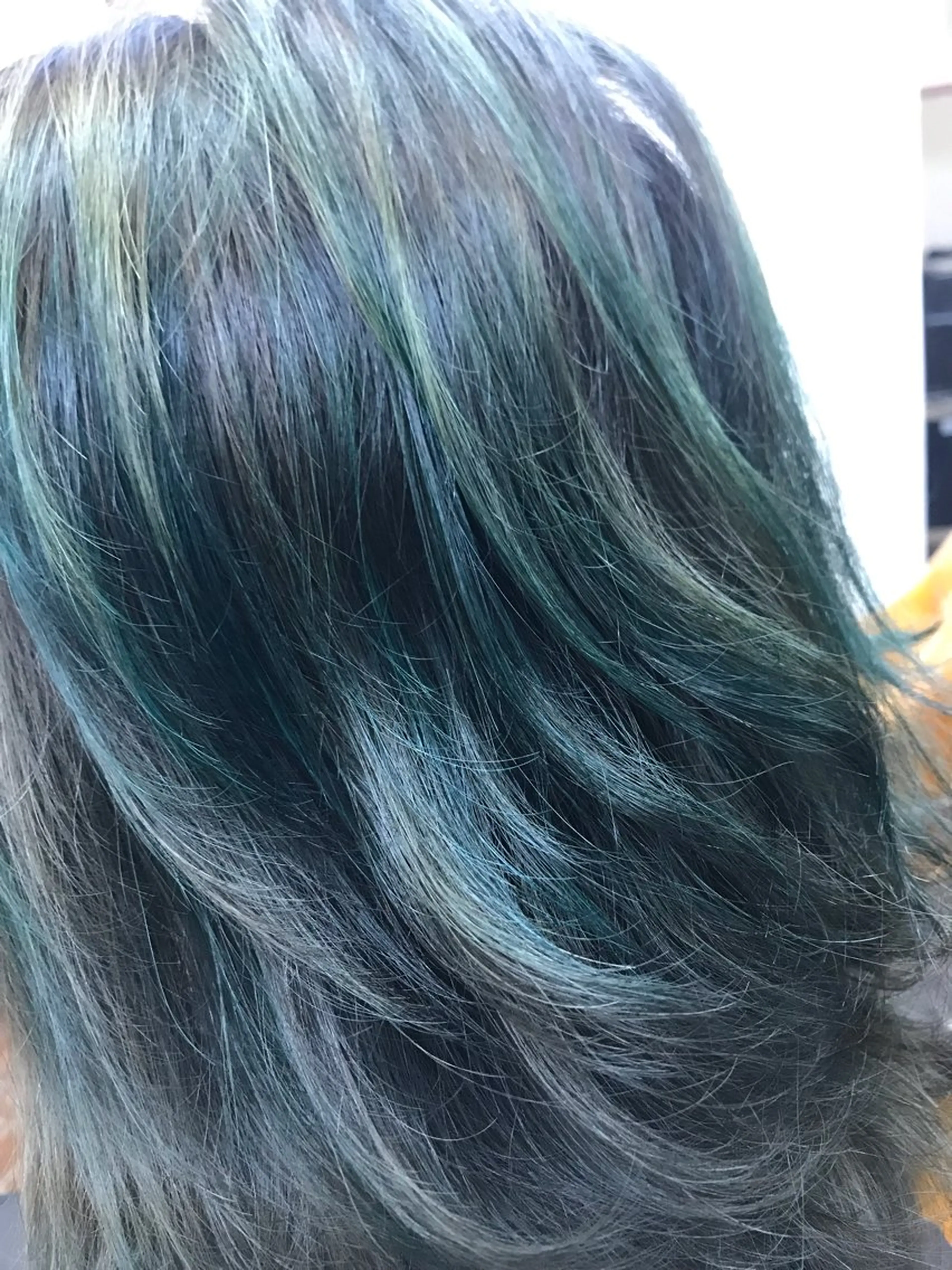 ショート カラー 桧山 真のヘアスタイル