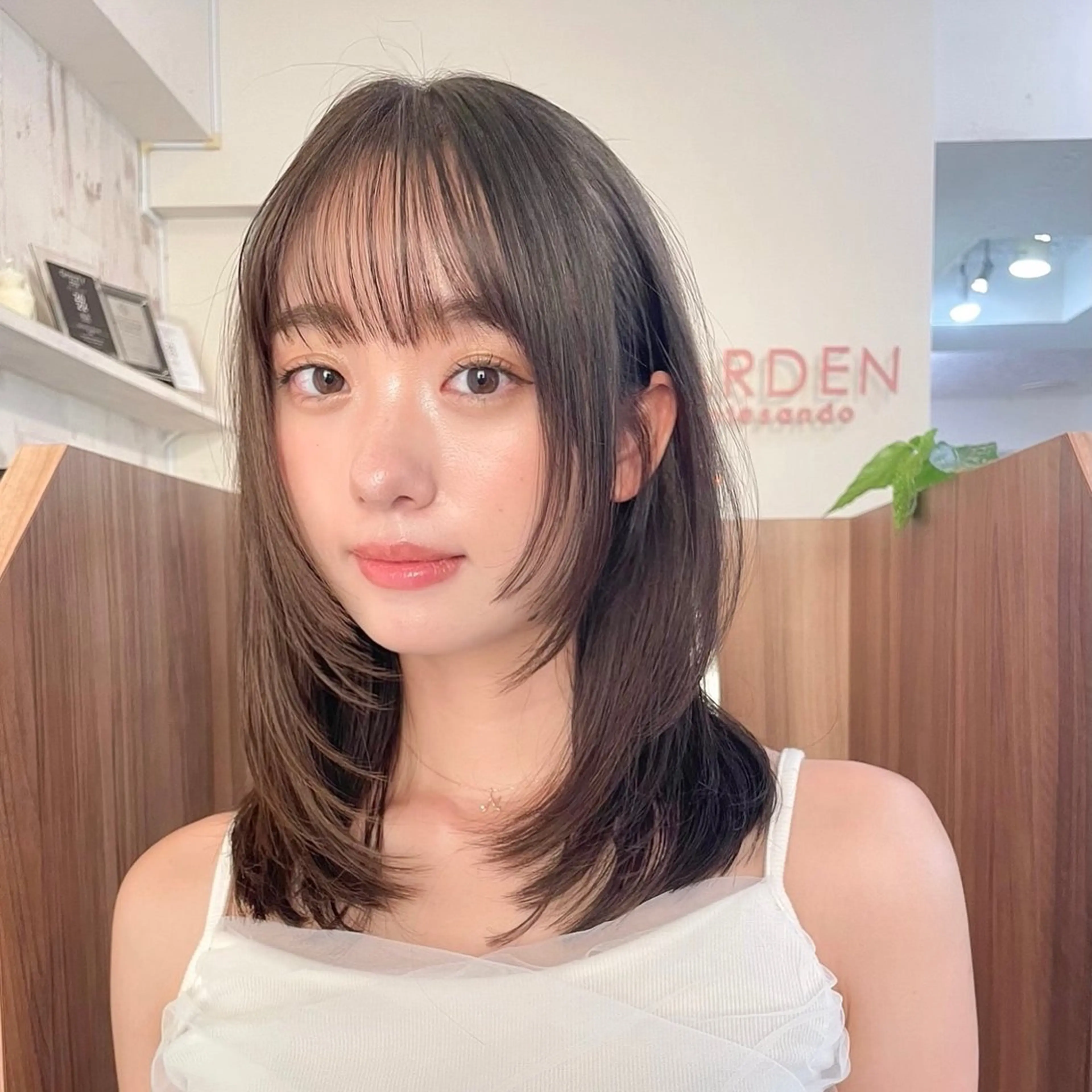 ミディアム カラー レイヤーカット カット ヘアカラー トリートメント TOI所属・内野   龍海 / レイヤーカットのヘアスタイル