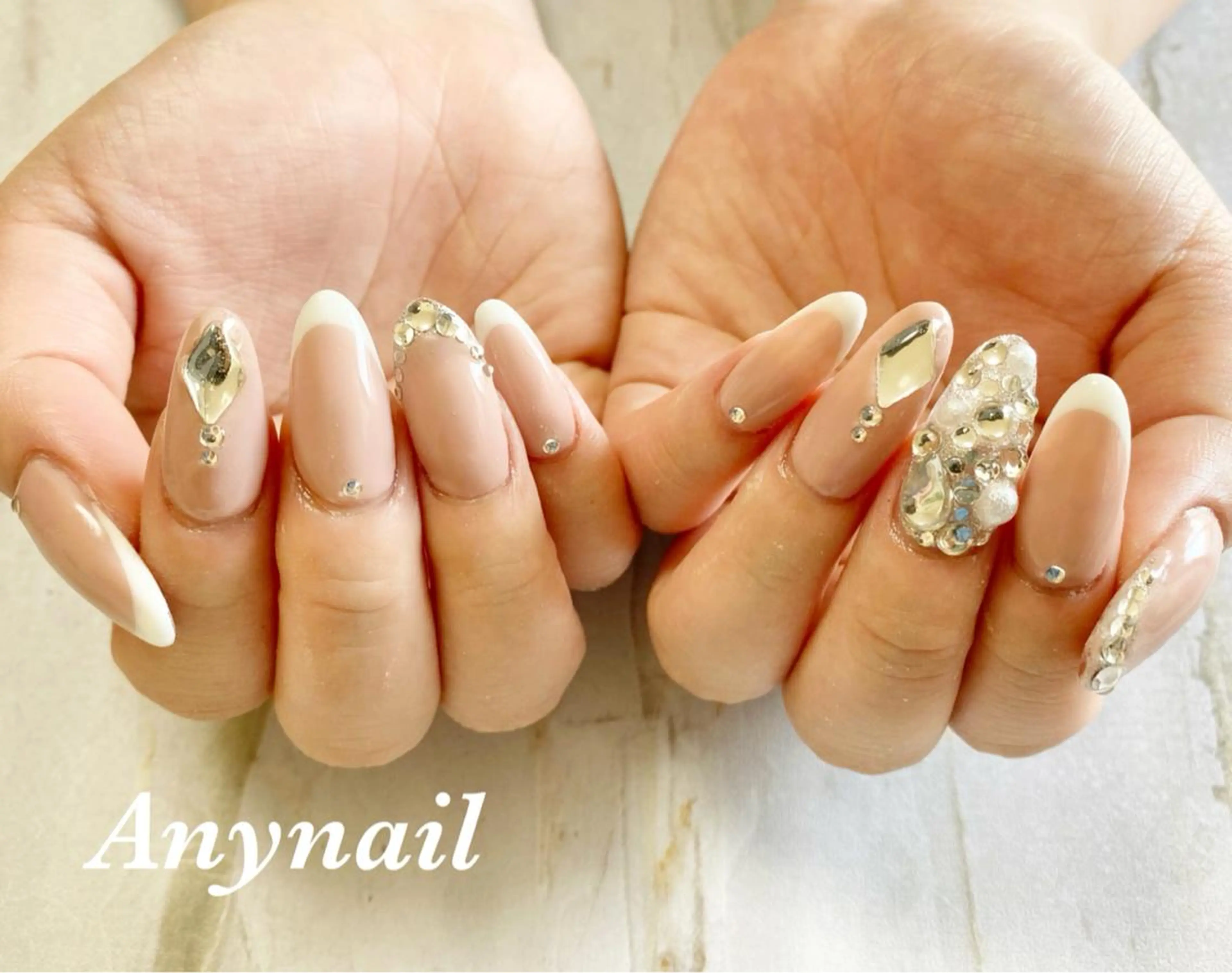 ネイル ブルー フレンチネイル キラキラネイル スカルプネイル ストーンネイル ハンドネイル 岩澤 恵子のネイルデザイン