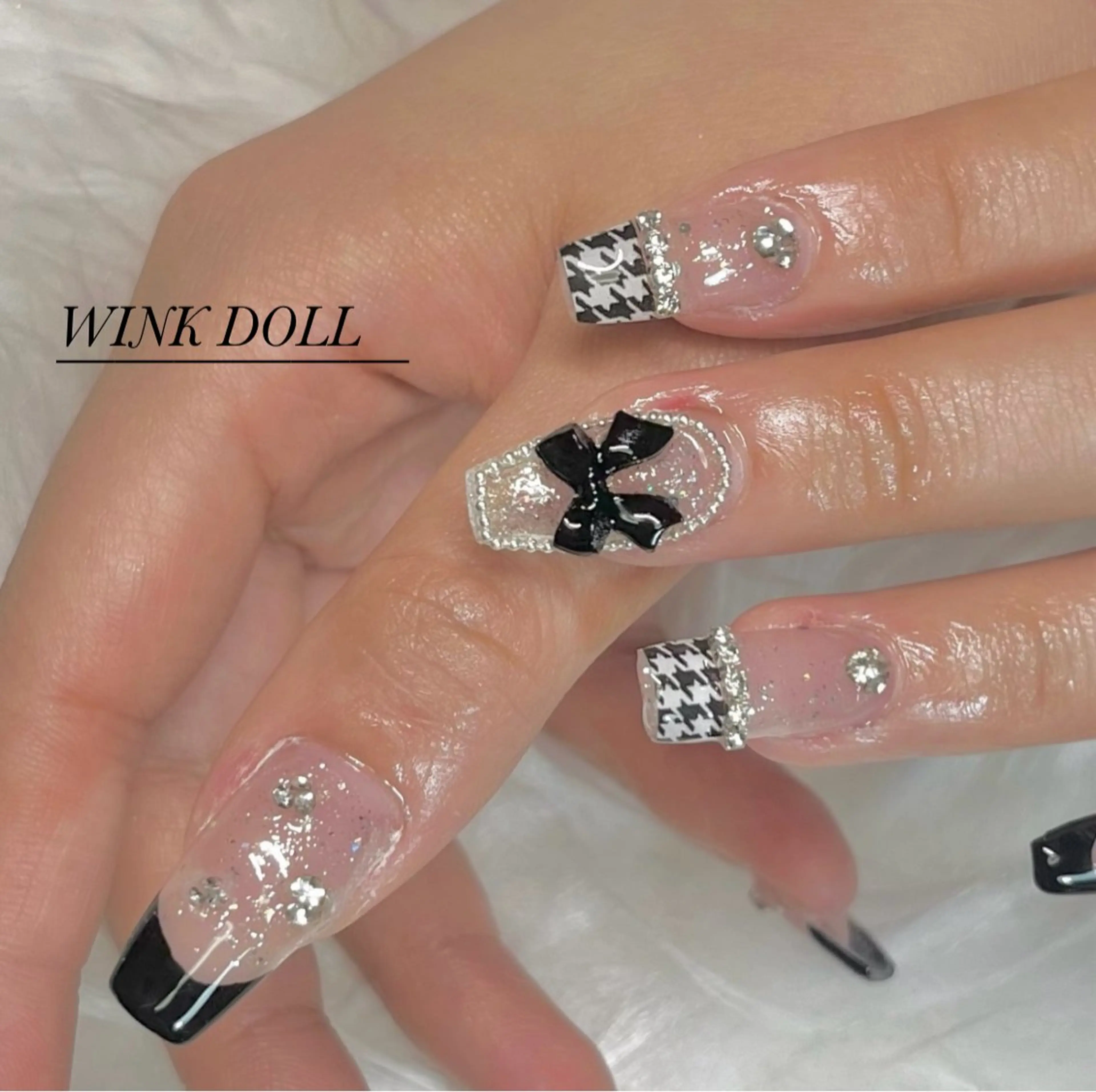 ネイル WINK DOLL 🌹MARIのネイルデザイン