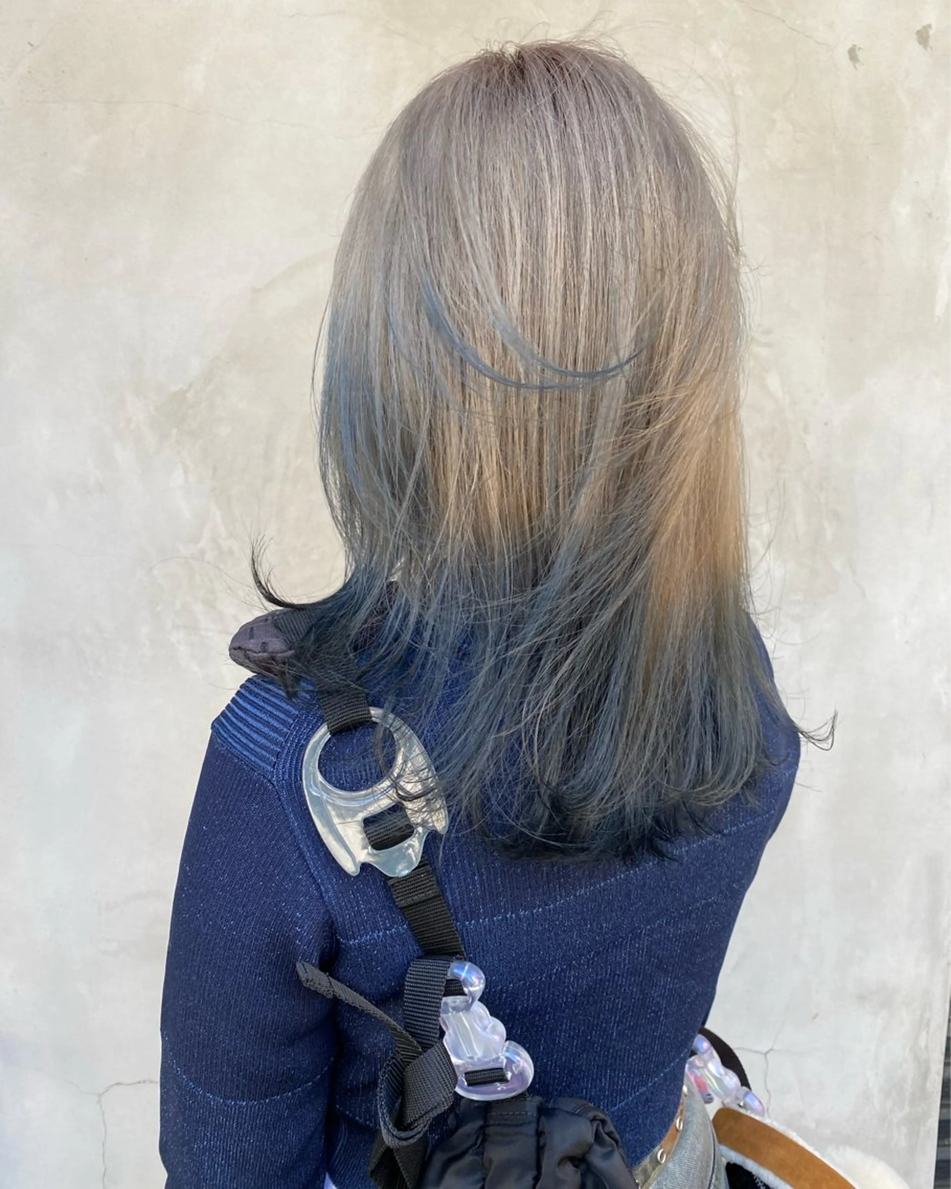 セミロング ヘアカラー トリートメント sea's所属・ヒラカホ/矢場町/ ブリーチ/似合わせのヘアスタイル