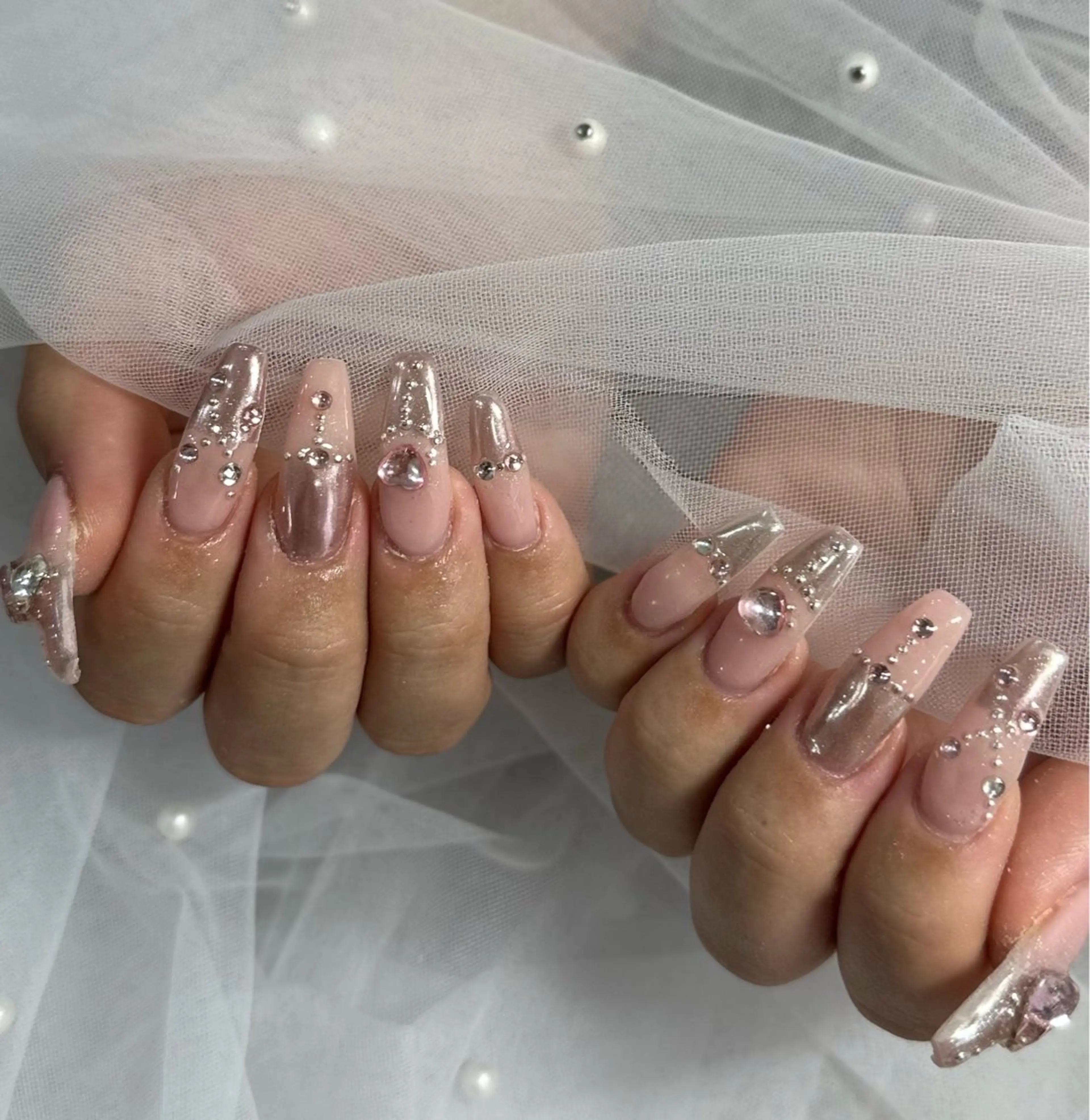 ネイル ハンドネイル LAVISH nanamiのネイルデザイン