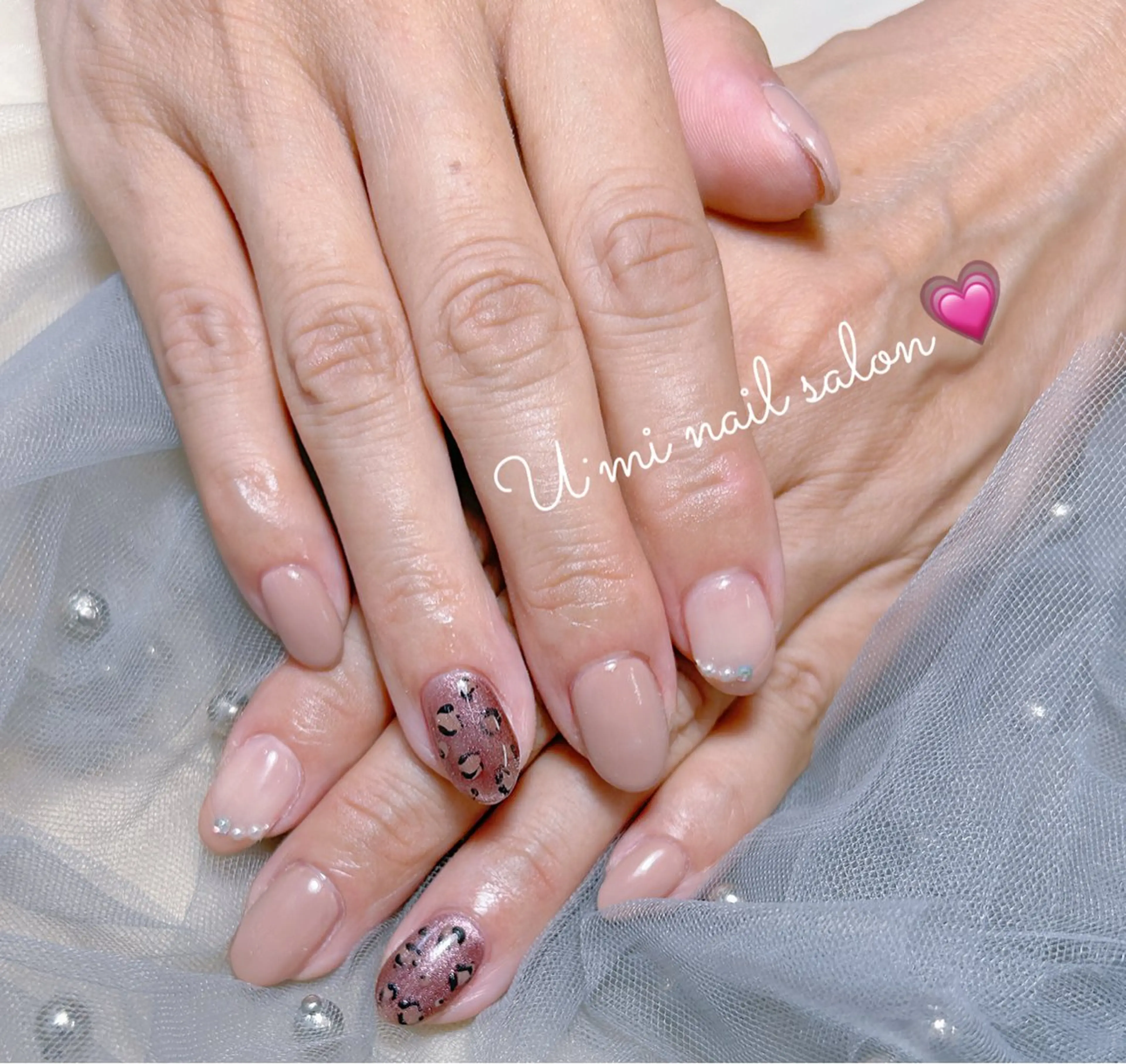 ネイル シンプルネイル U·Mi nail salon所属・U·Mi 上野御徒町容のネイルデザイン