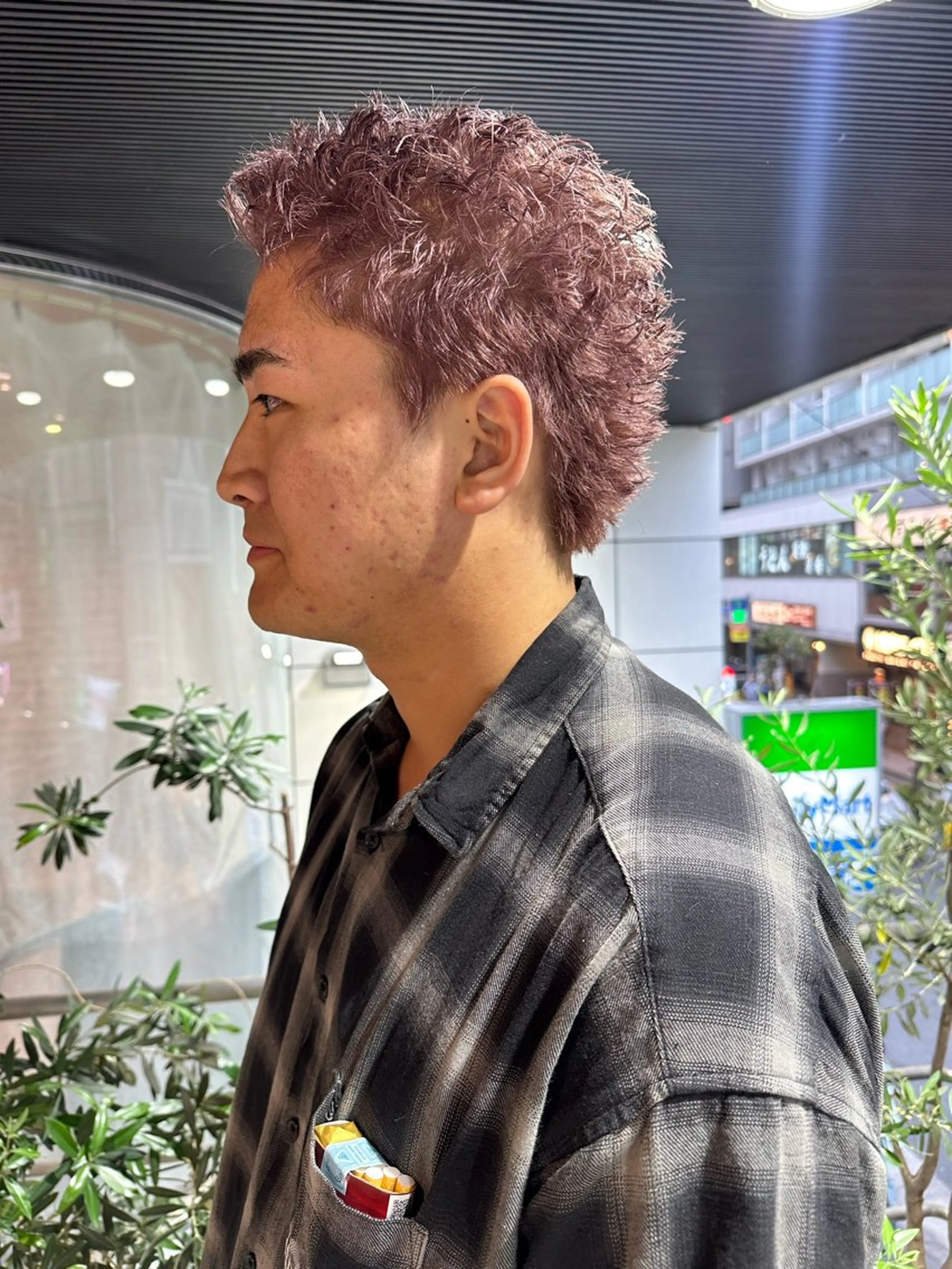 ショート カラー メンズ Rei/ 縮毛矯正/ ハイライトカラー募集のヘアスタイル