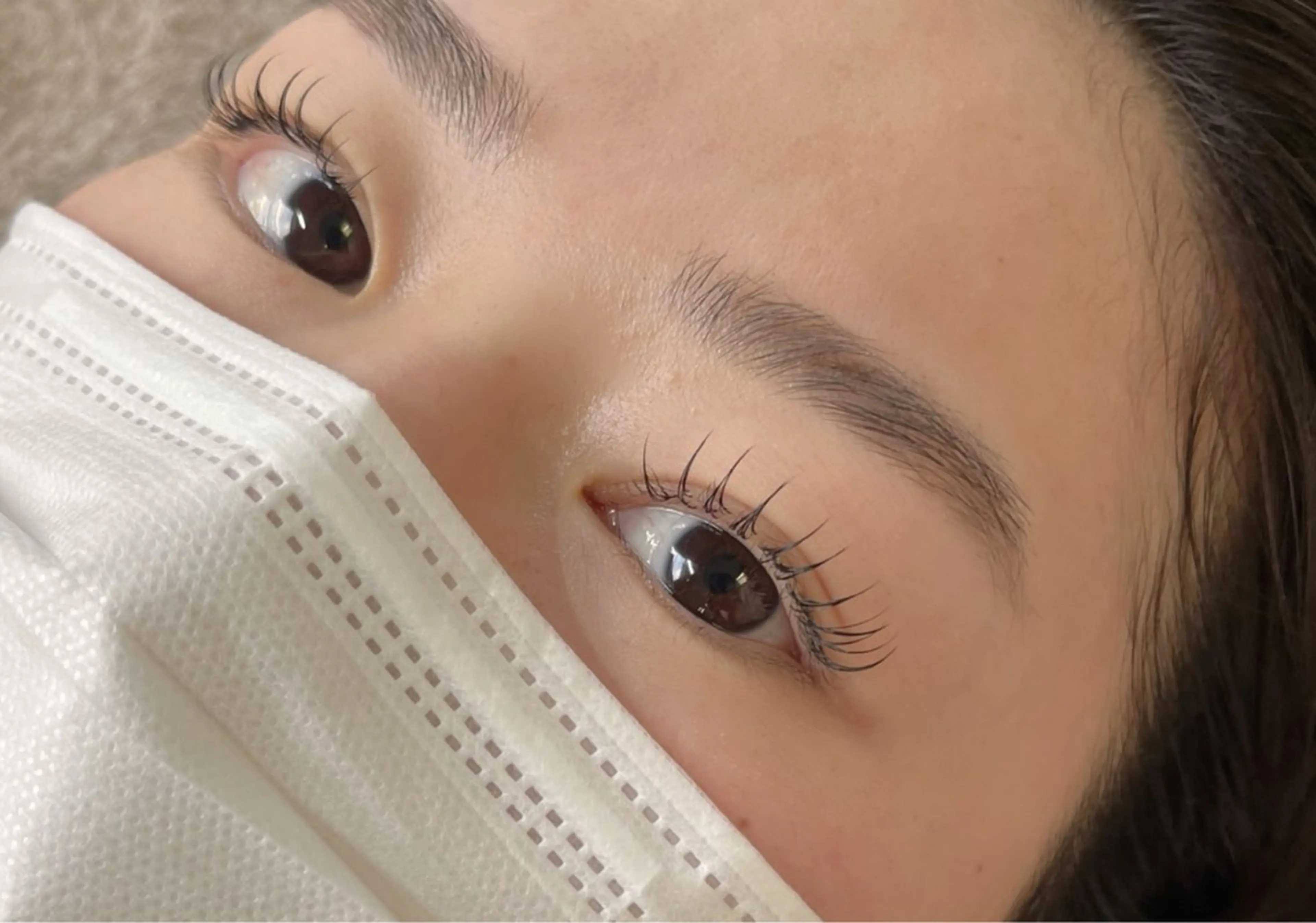 フラットマットラッシュ100本(オフ、透明コーティング付き)の写真