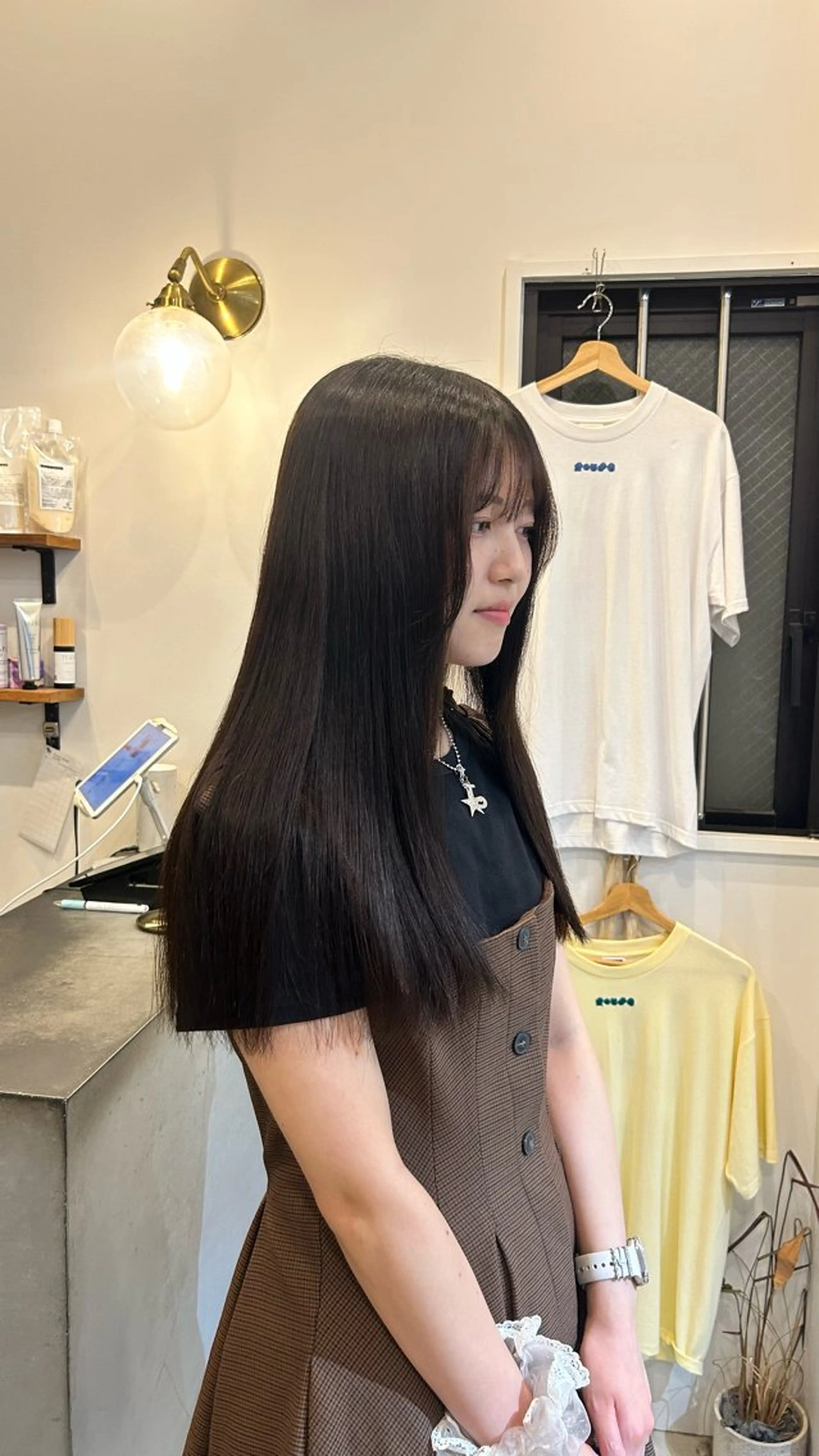 ロング the  hinc所属・新貝楓🌀 透明感カラーのヘアスタイル