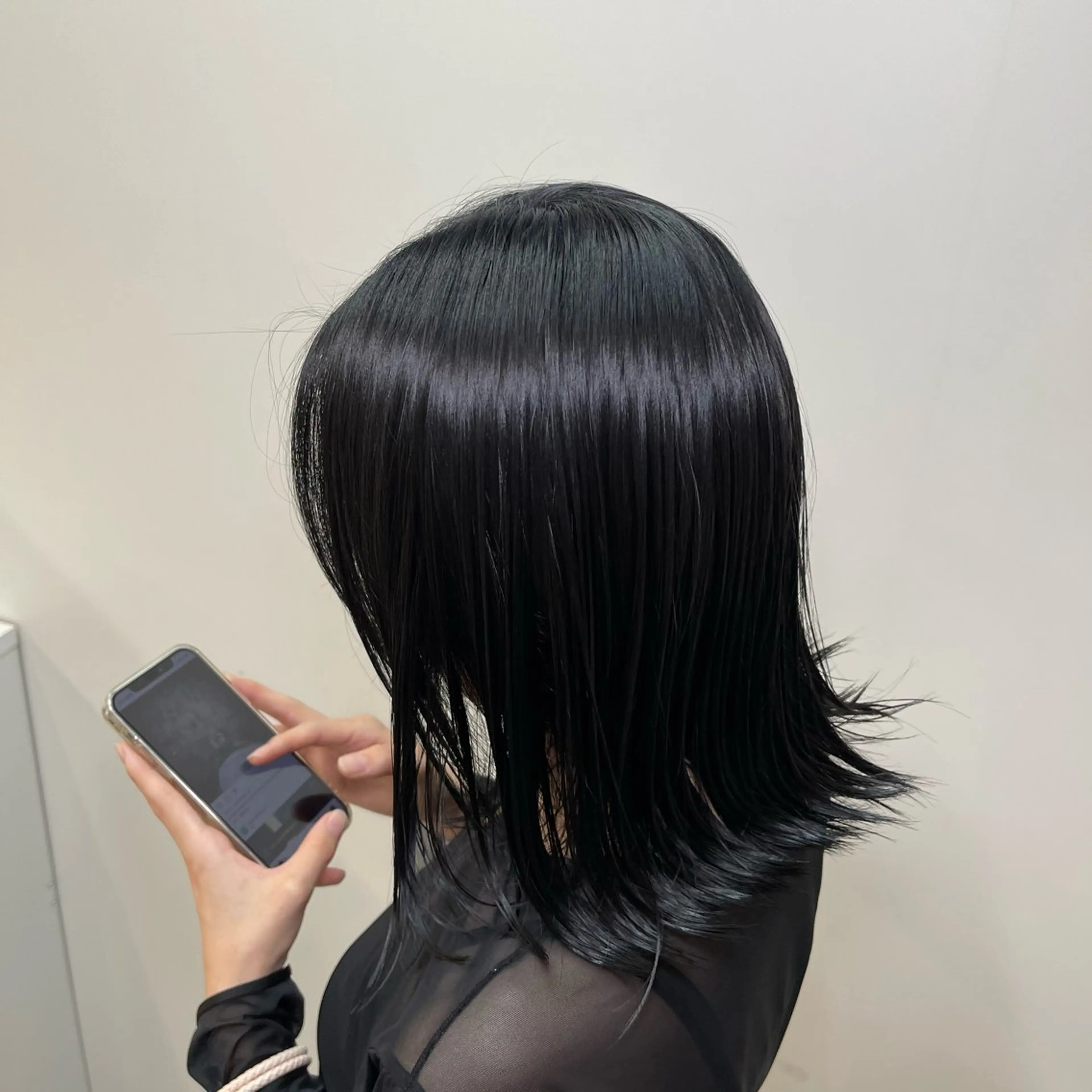 カラー レイヤーカット/ 艶カラー/山内一暉のヘアスタイル