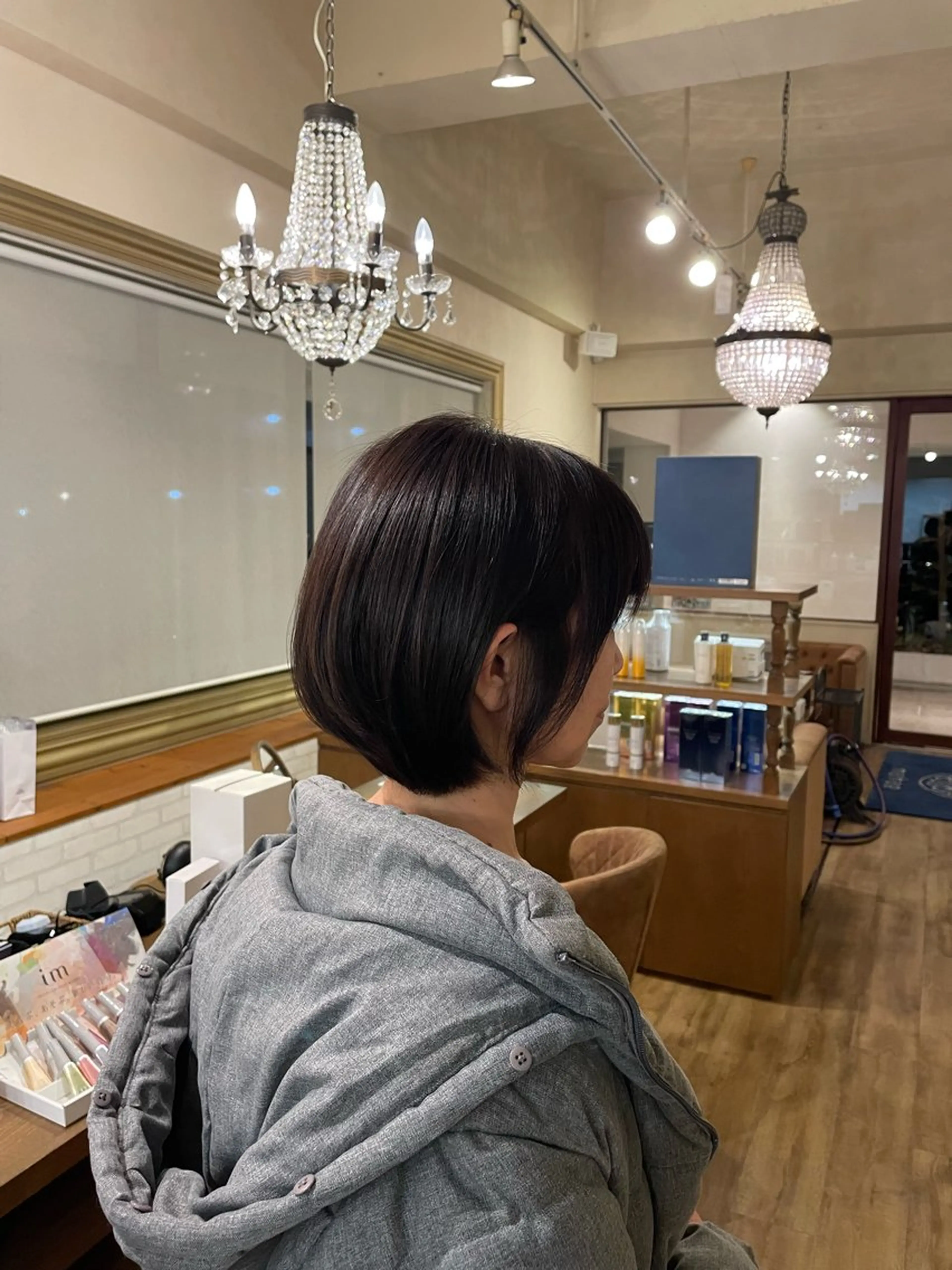 ショート mahae 林のヘアスタイル