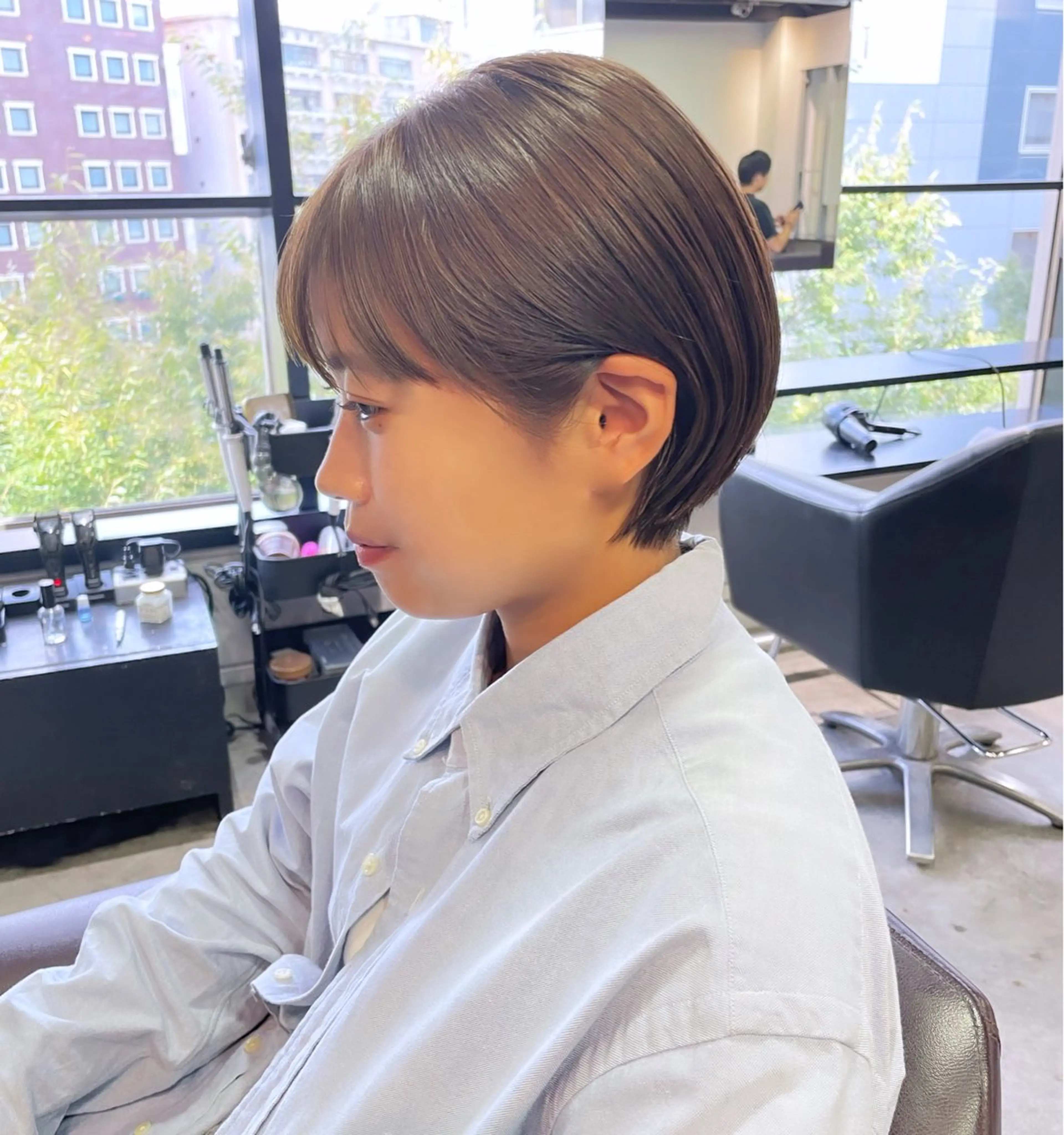 ショート カラー カット 縮毛矯正 Ms.CHARM【ミズチャーム】所属・韓国/レイヤーカット 顔周り/廣瀬達哉のヘアスタイル