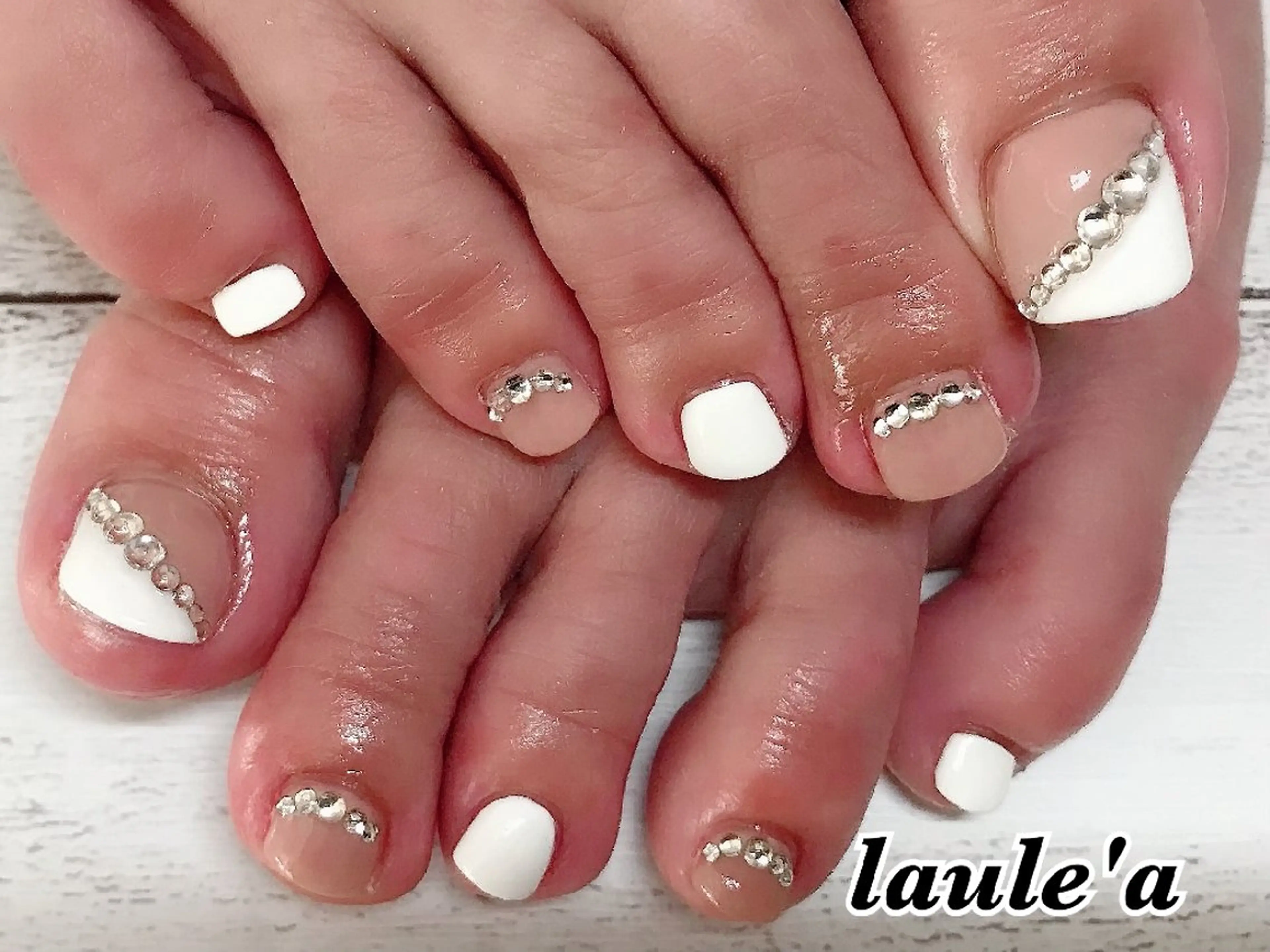 ネイル フットネイル Rグループ felizのネイルデザイン