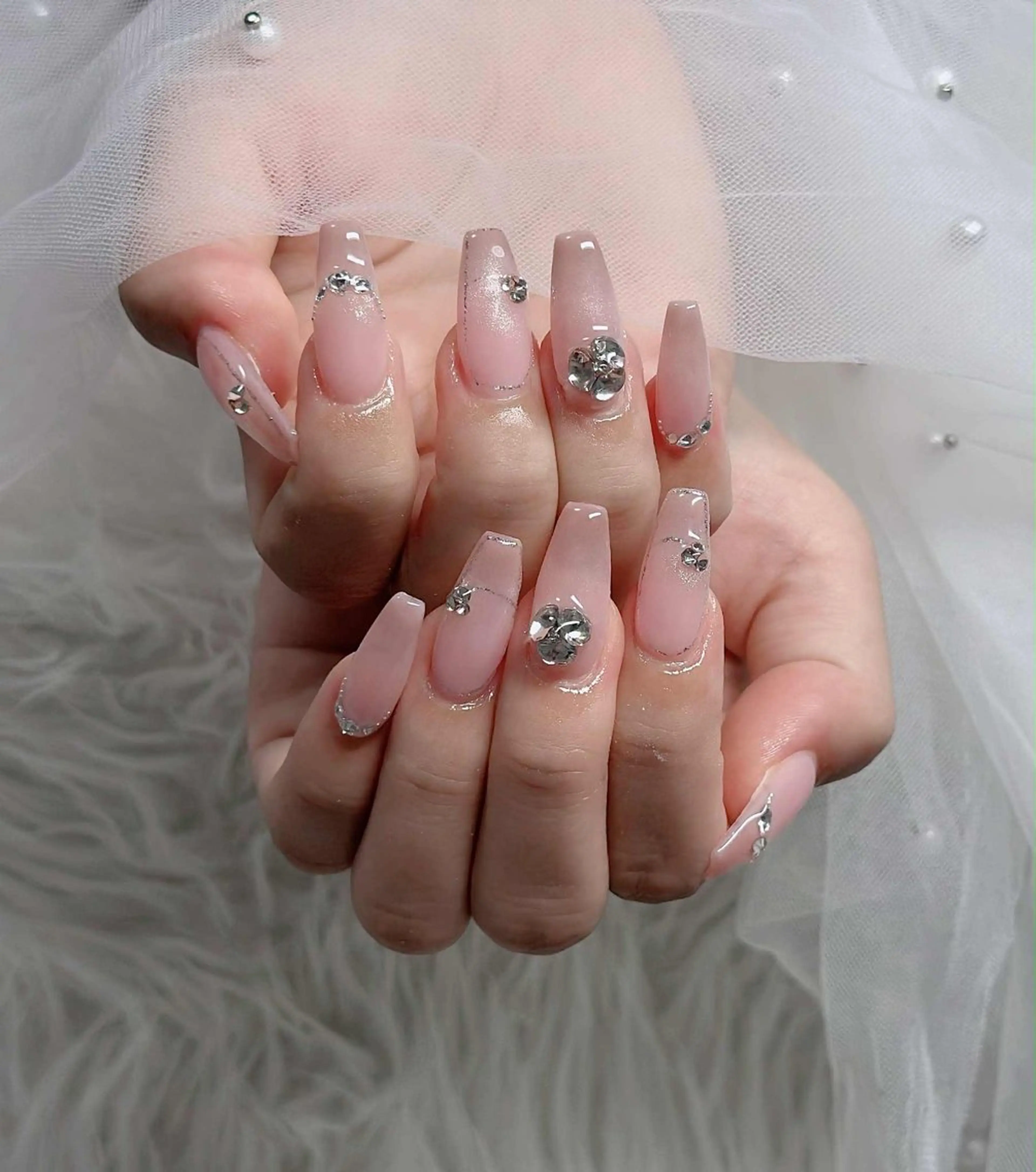 ネイル オーロラネイル フレンチネイル ジェルネイル ハロウィン 韓国ネイル ハンドネイル neco H.babynailのネイルデザイン