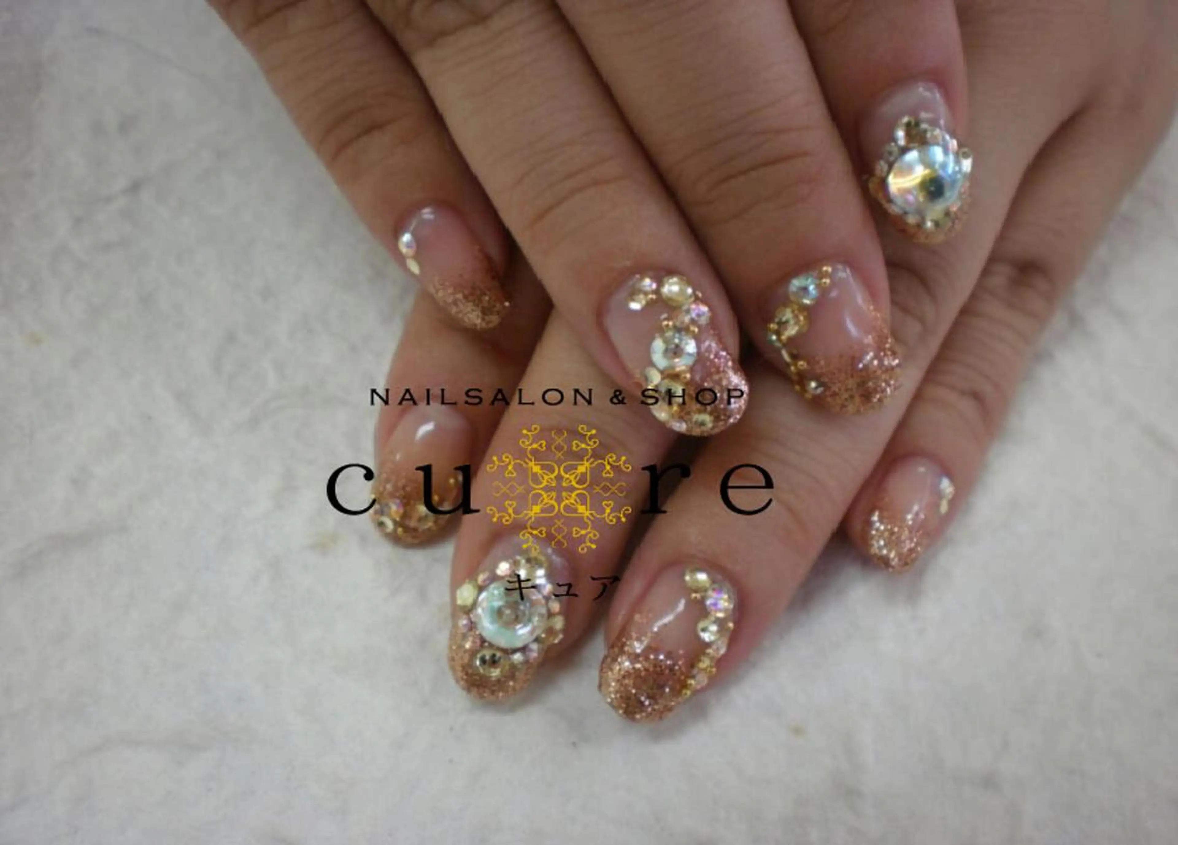 ミディアム ネイル ネイルサロン Cureのネイルデザイン