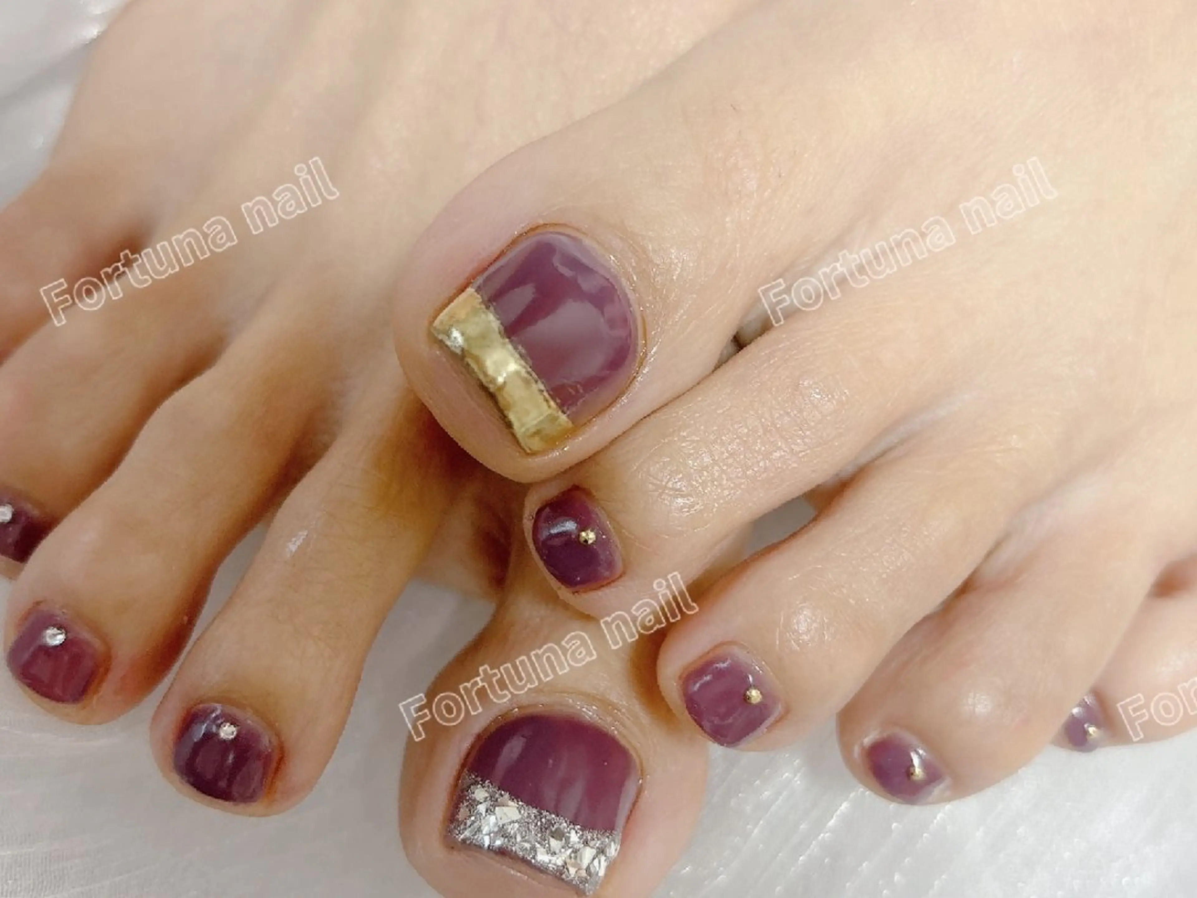 ネイル フレンチネイル ガラスフレンチ ミラーネイル Fortuna神田店所属・Fortuna 宮本のネイルデザイン