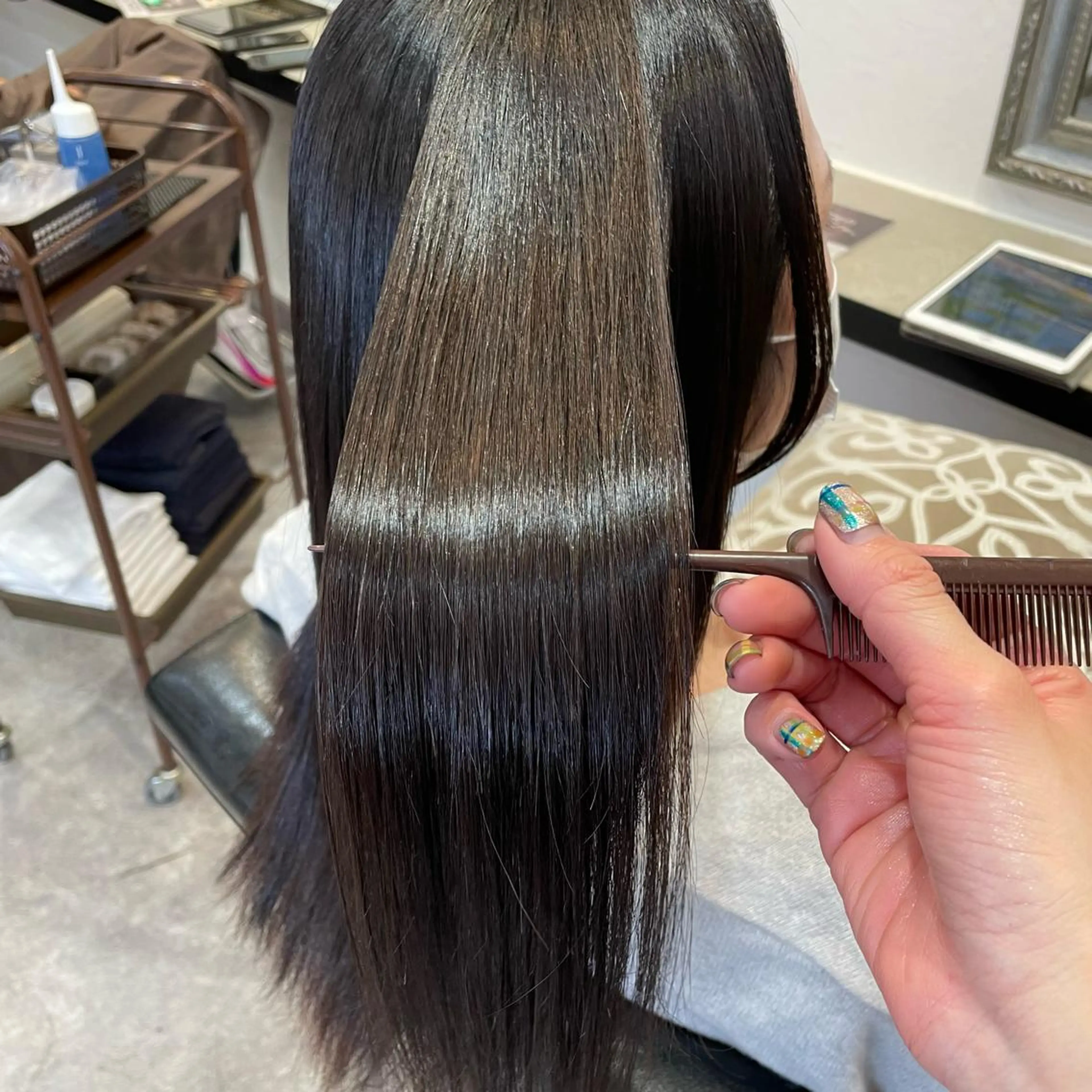 ✨🌈11月•12月限定価格🌈✨🐳✂️似合わせカット＋🎨うる艶カラー＋♻️髪質改善縮毛矯正🐳の写真