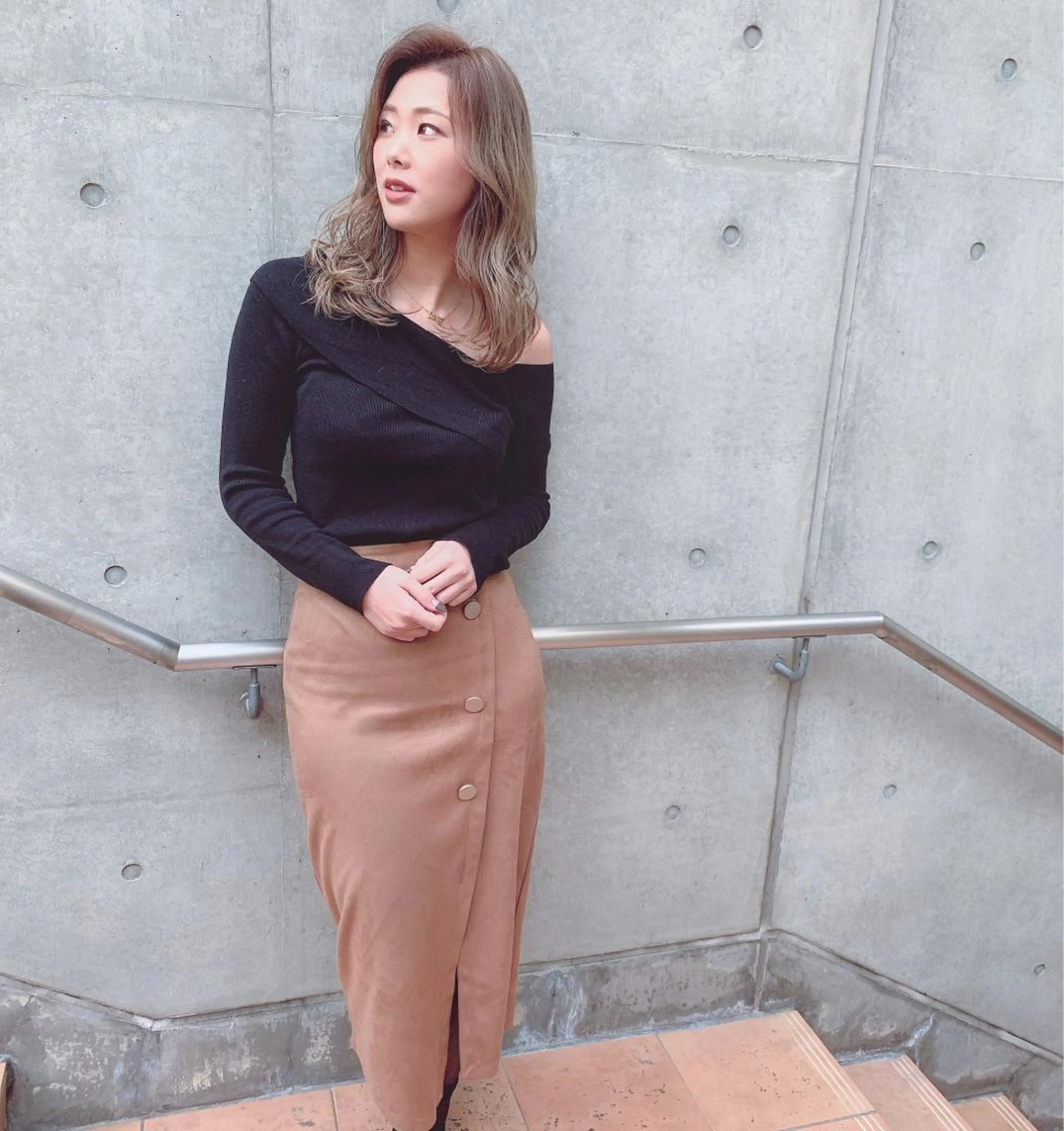 セミロング カラー box  mico. mutsumiのヘアスタイル