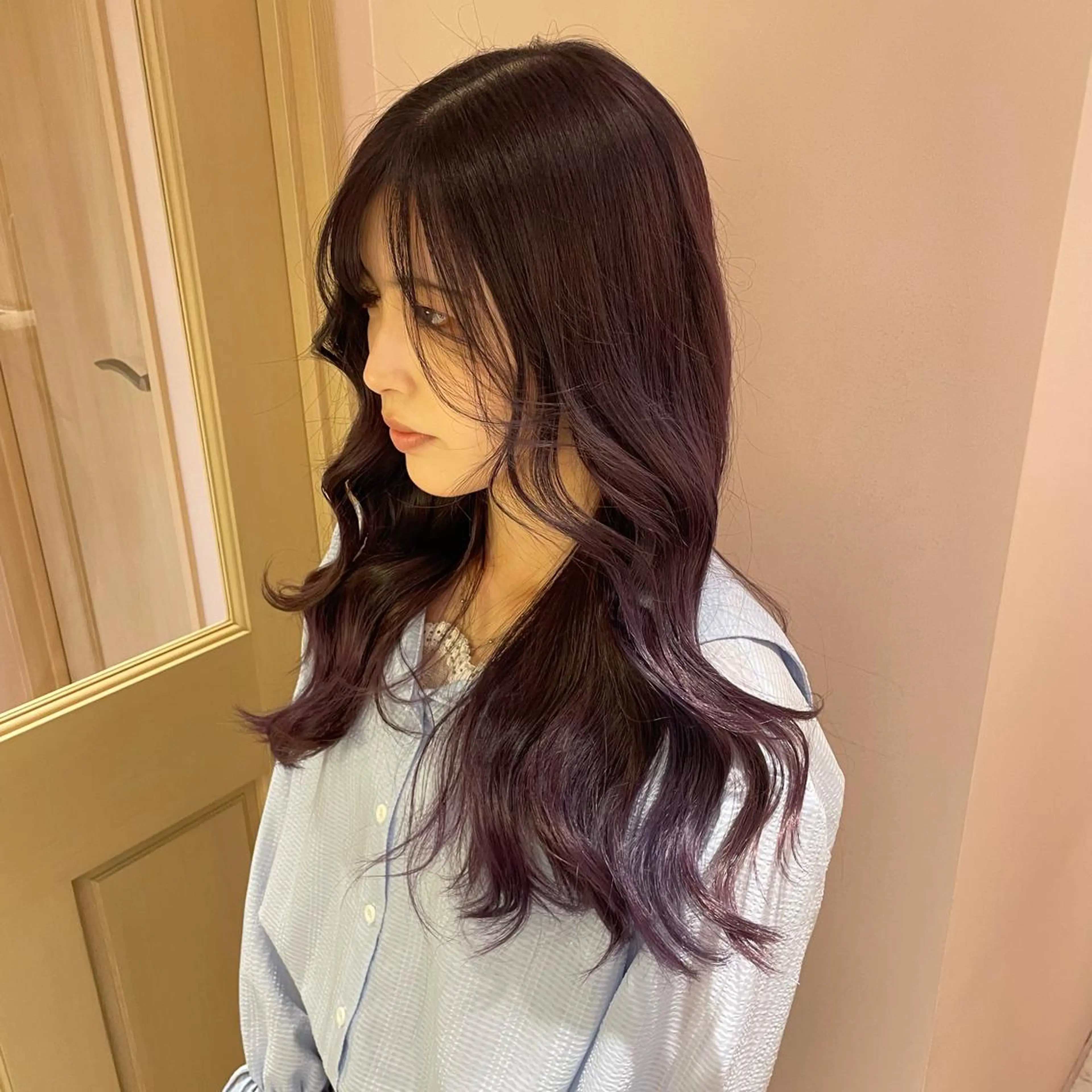 ロング ピンクラベンダー ヘアカラー トリートメント ヘッドスパ マホ/日吉/髪質改善 /レイヤー/ガーリーのヘアスタイル