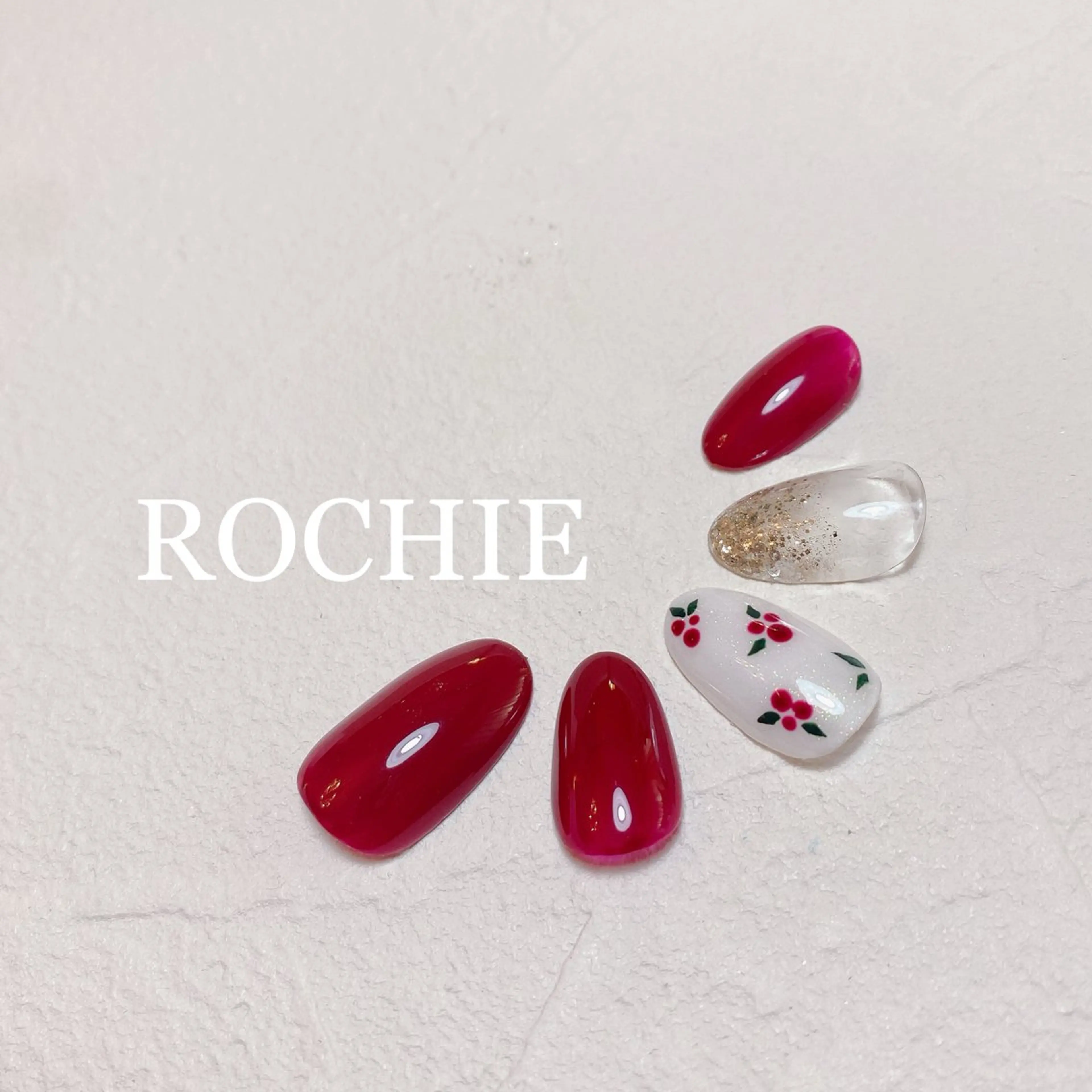 ネイル ROCHIE所属・ROCHIE ロキエ(まなみ)のネイルデザイン