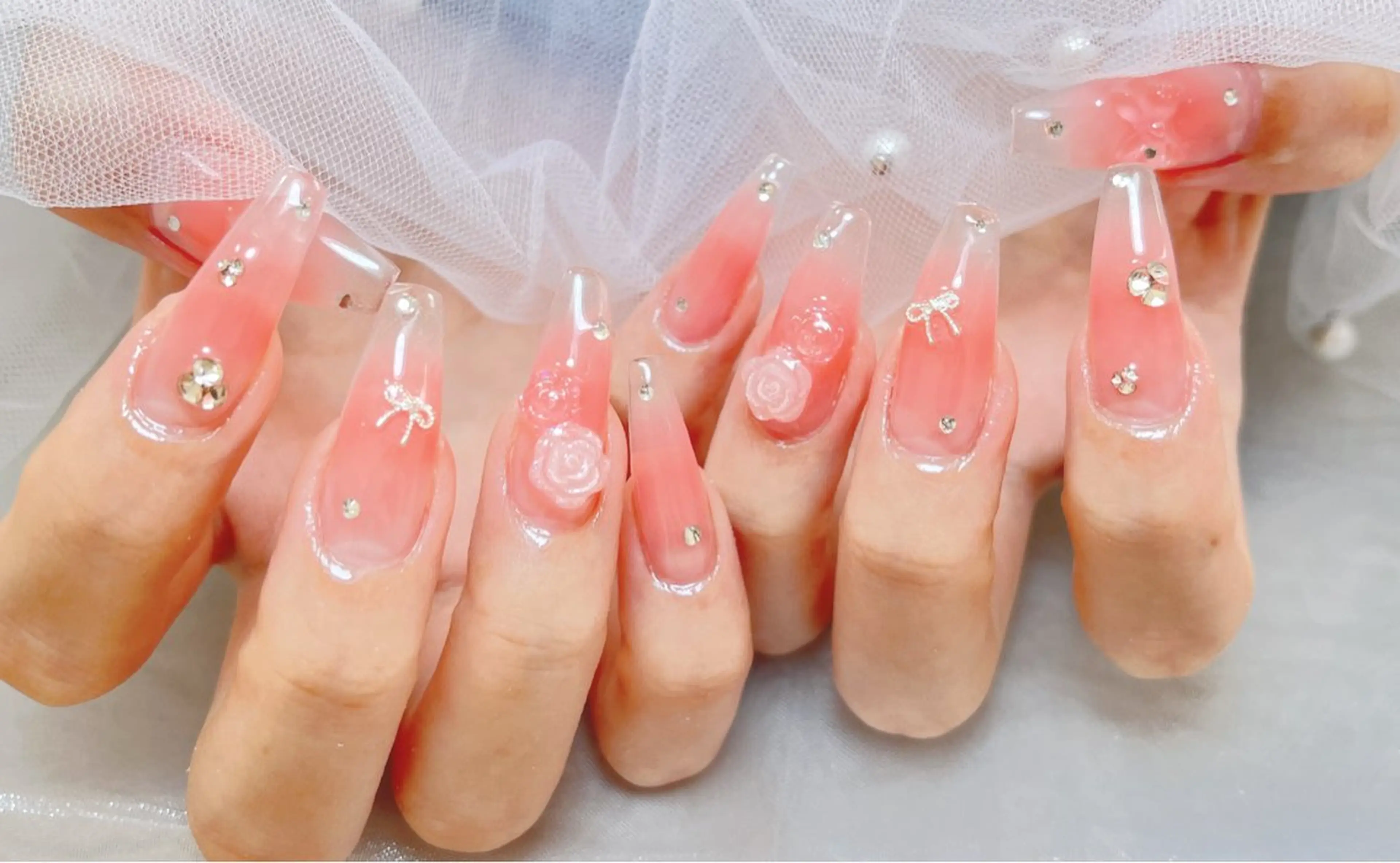 ネイル オーロラネイル チークネイル フットネイル フレンチネイル ジェルネイル NEW NAIL💞 yukiのネイルデザイン