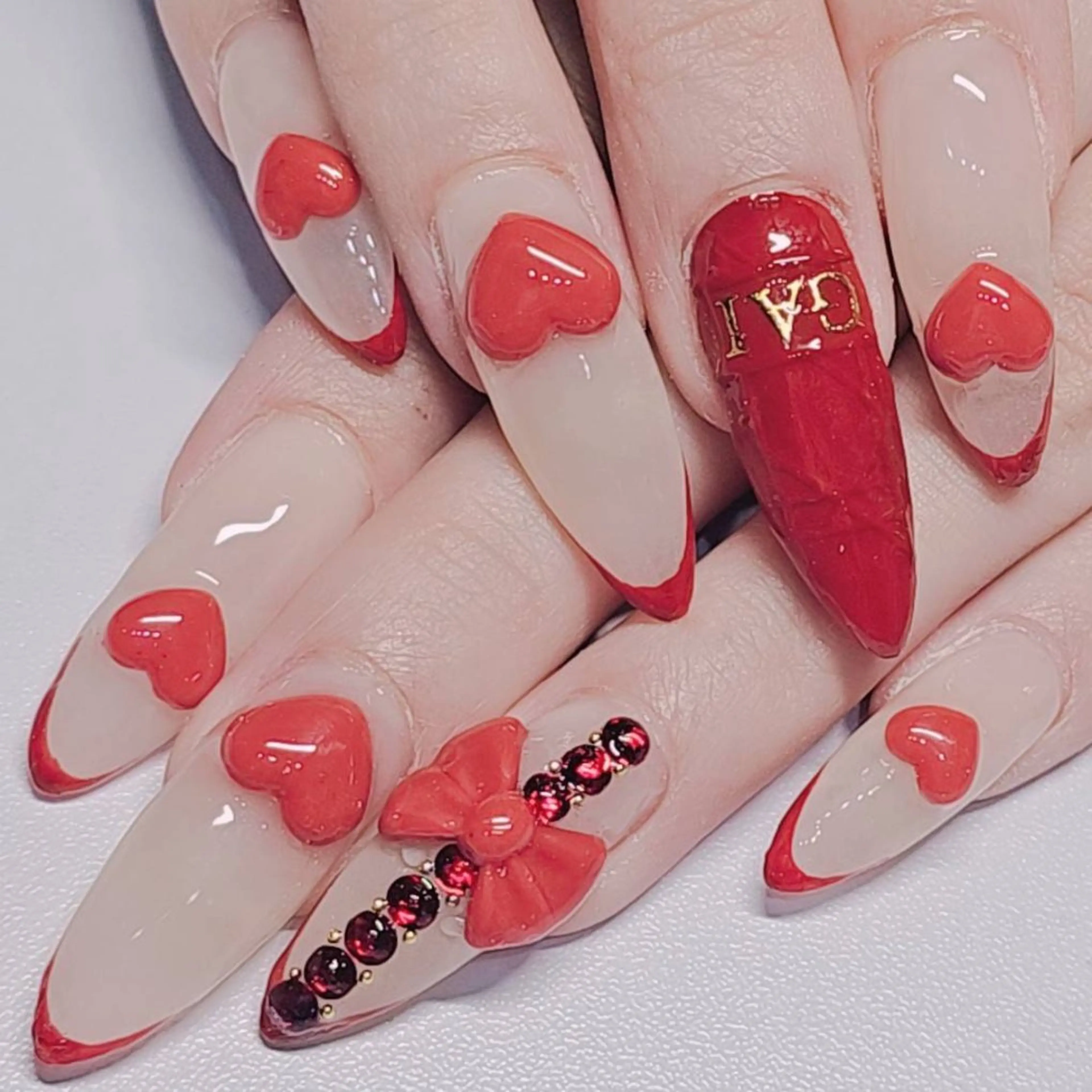 ネイル アートネイル ボルドー フレンチネイル ハート 赤色 ハンドネイル よしだ ひろきのネイルデザイン