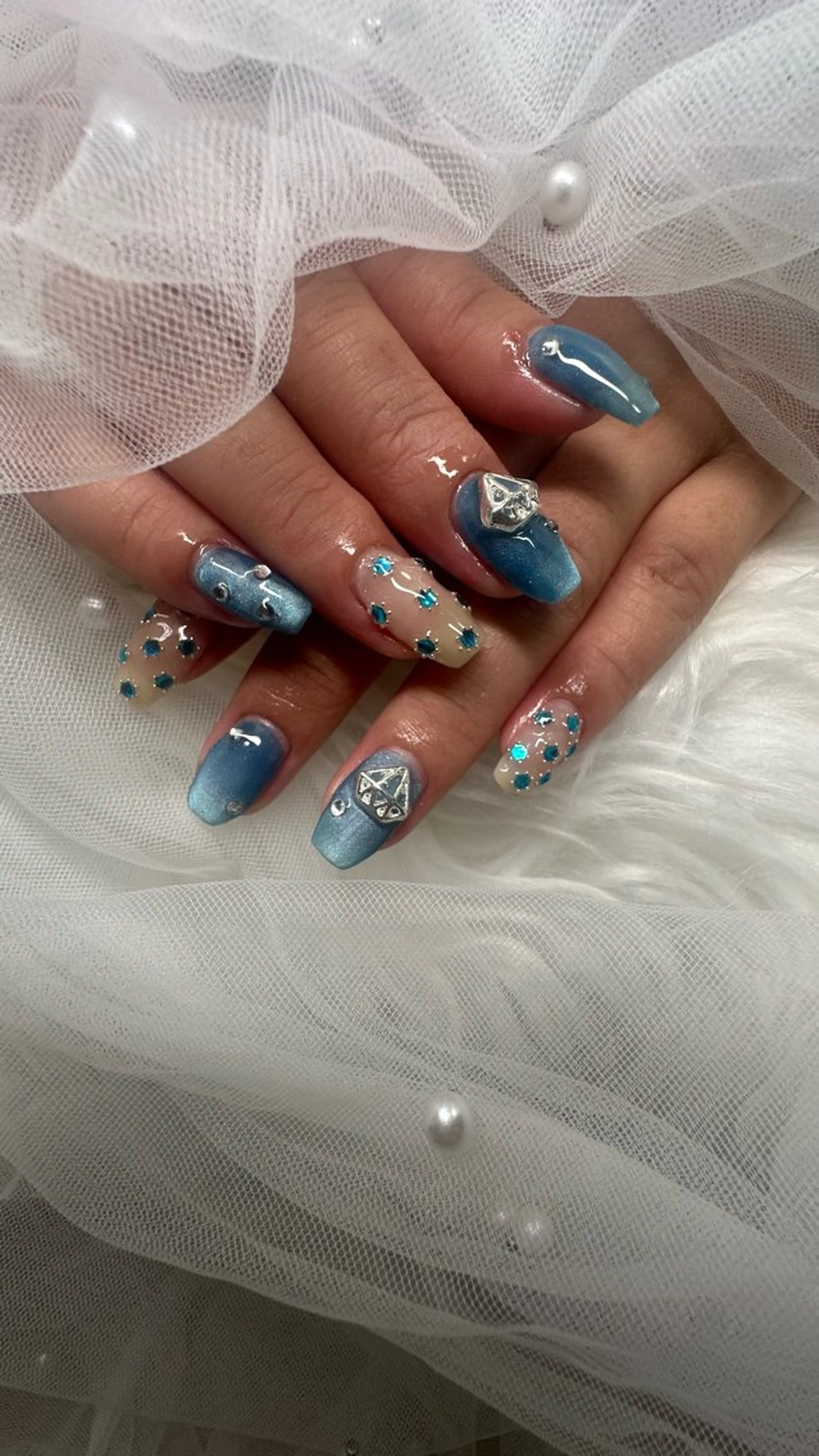 ネイル ハンドネイル Rave所属・touma Rinaのネイルデザイン