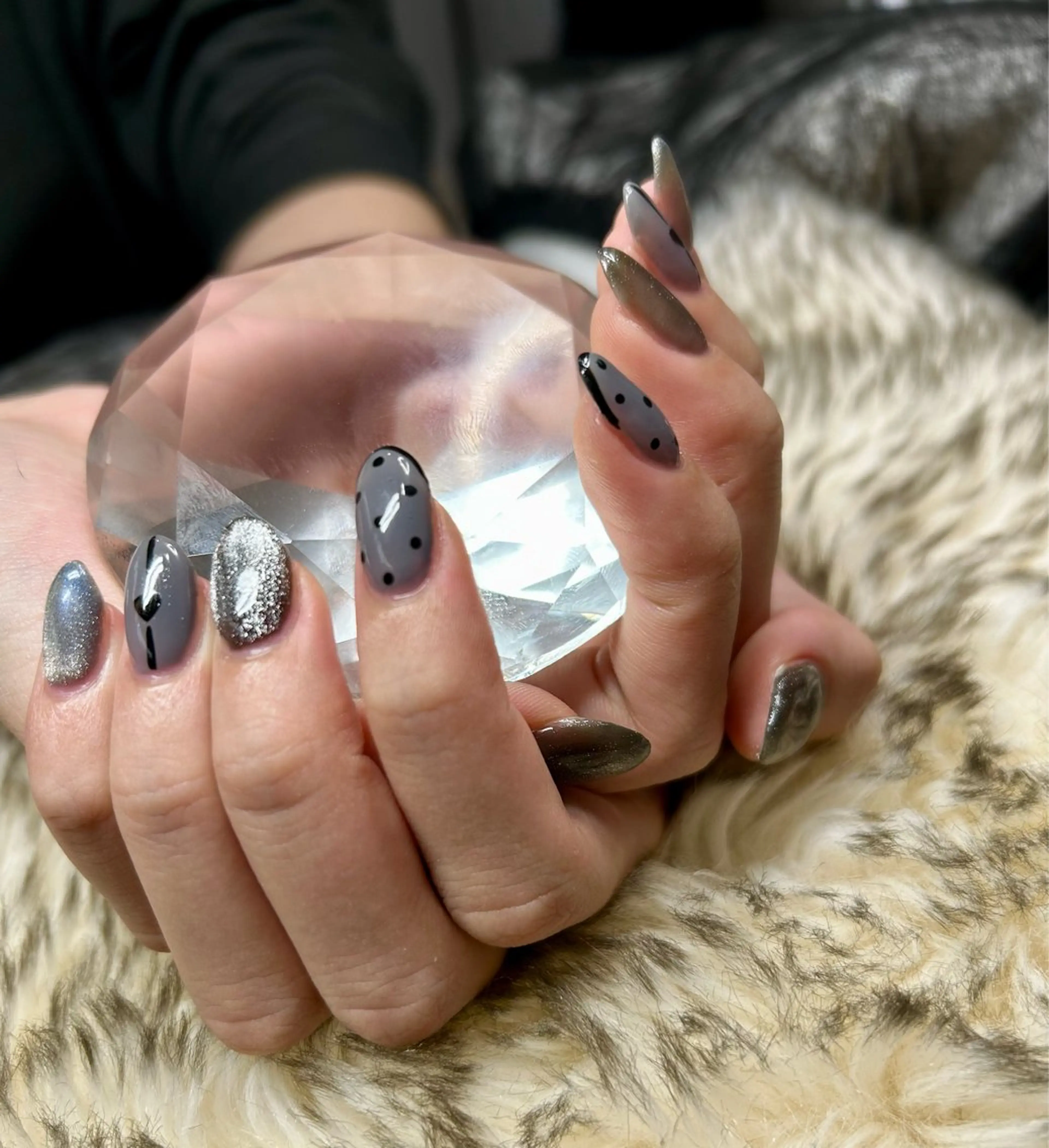 ネイル nailroom HARU.のネイルデザイン