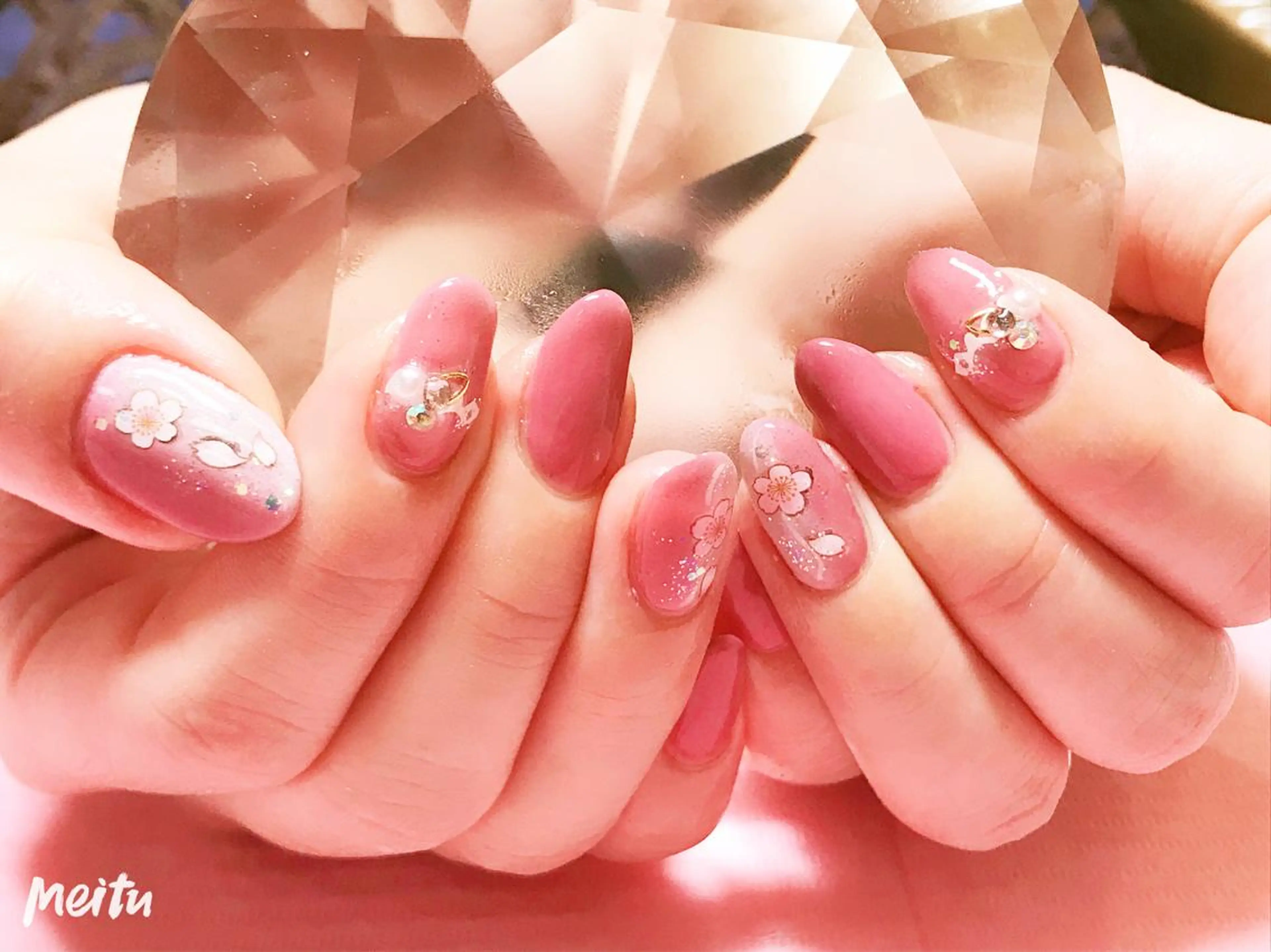 カラー ネイル SINCERELY シンシアリー🌈のネイルデザイン