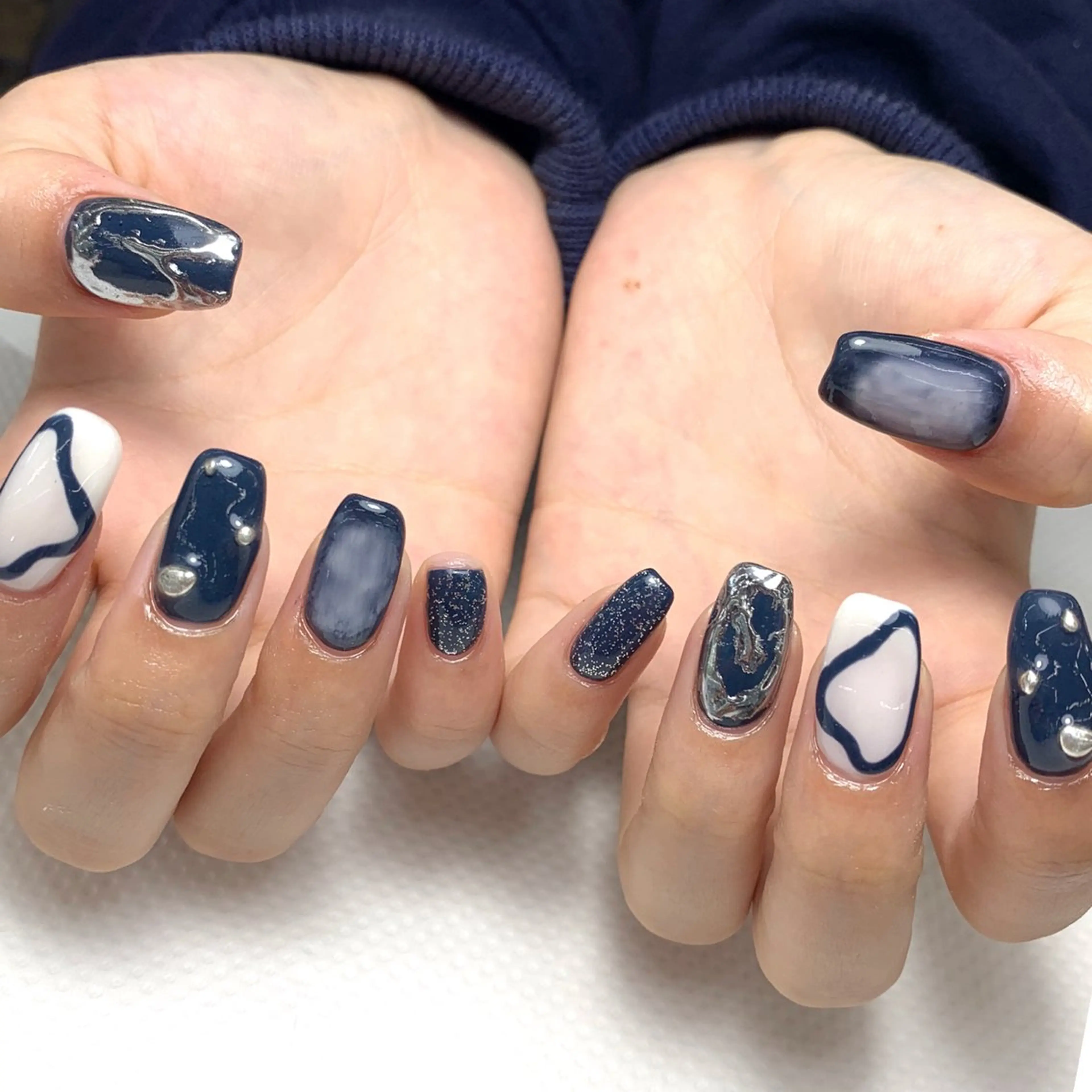 平日限定❗️アートやり放題　オフありの写真