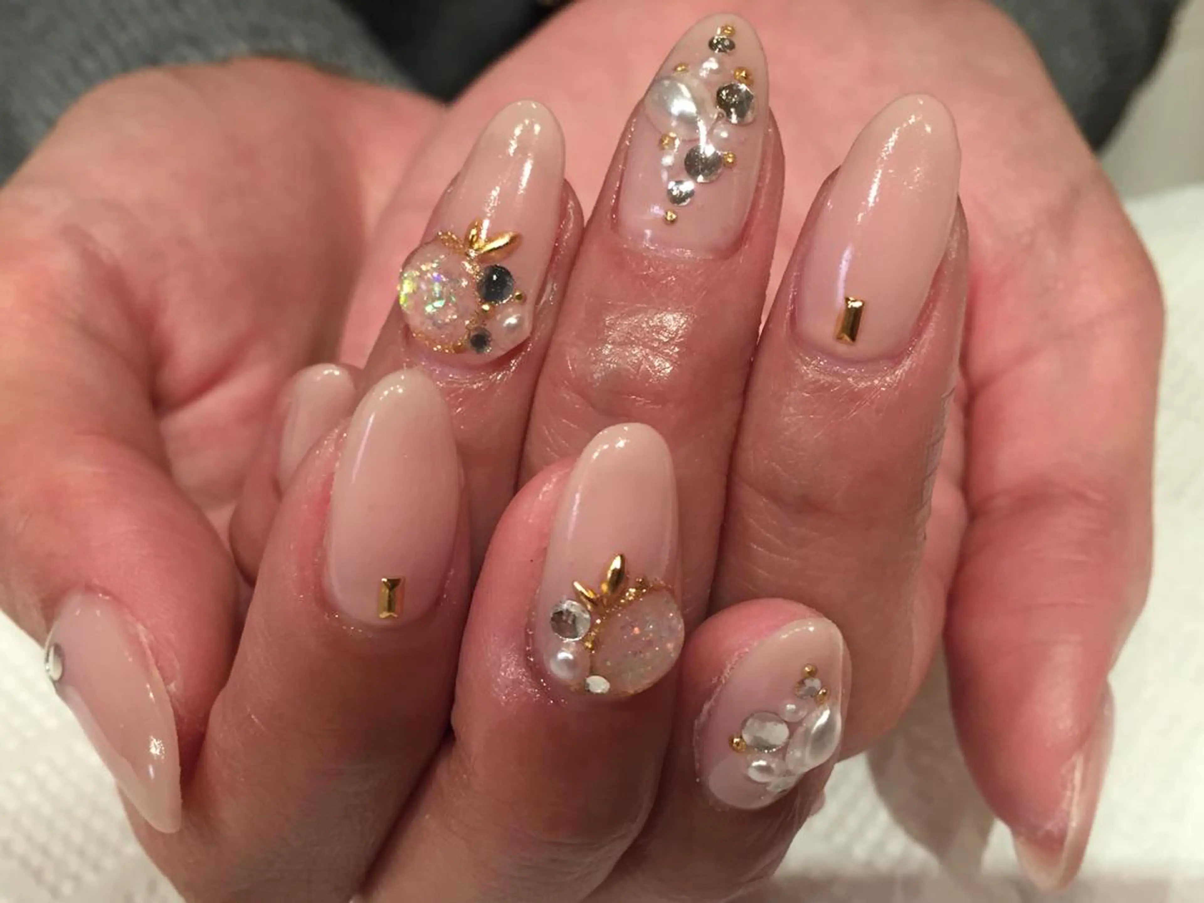 ネイル Nest 三田のマツエク・マツパデザイン