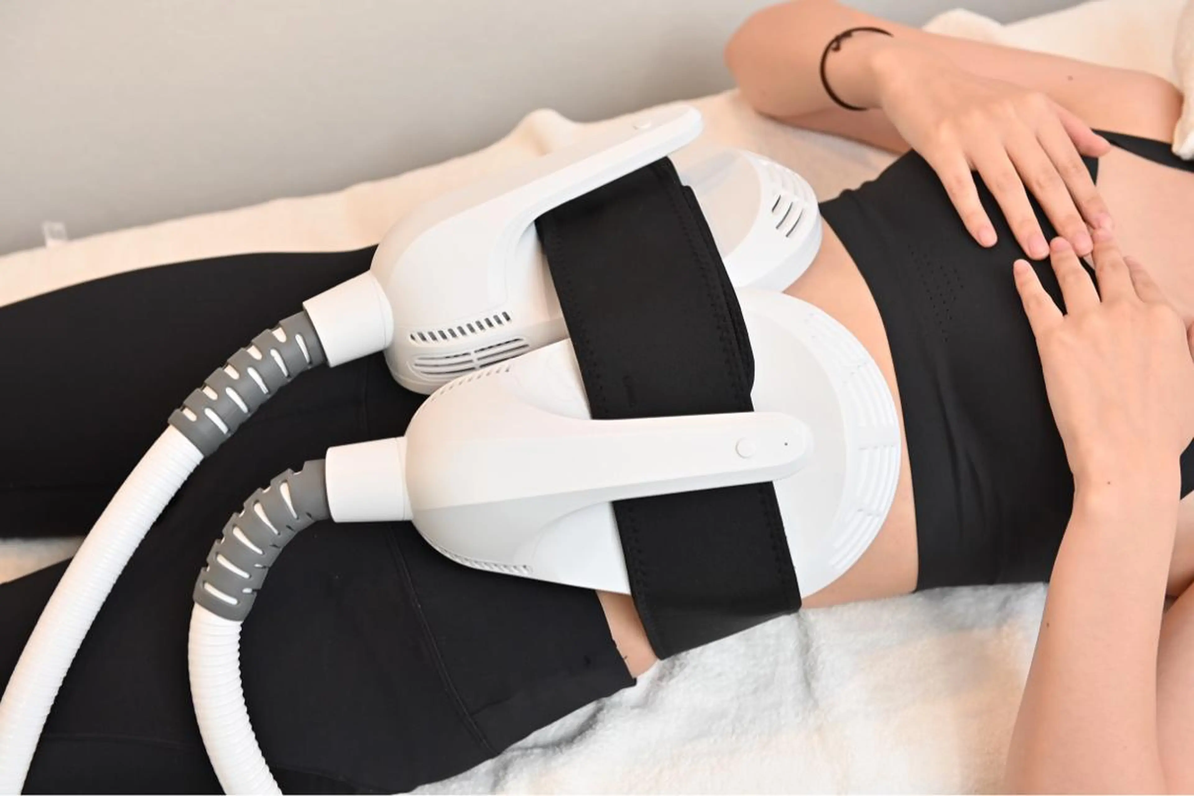 【初回限定】30分で腹筋5万回！ボディスカルプトネオ1回30分の写真