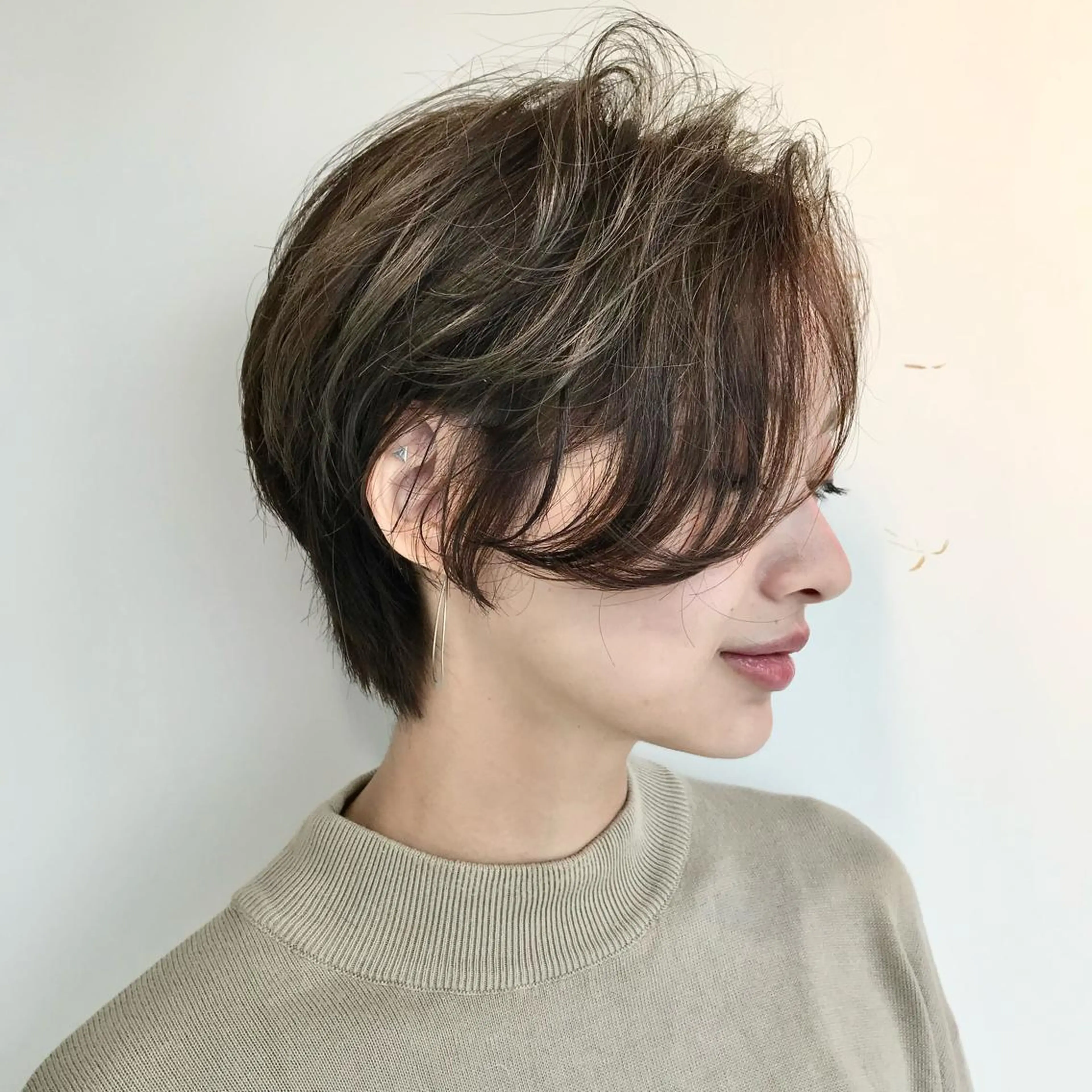 ショート カラー ハイライトカラー ハイライト ショートヘア カット 岡崎勇人/レイヤー/ 韓国/ケラチンTRのヘアスタイル