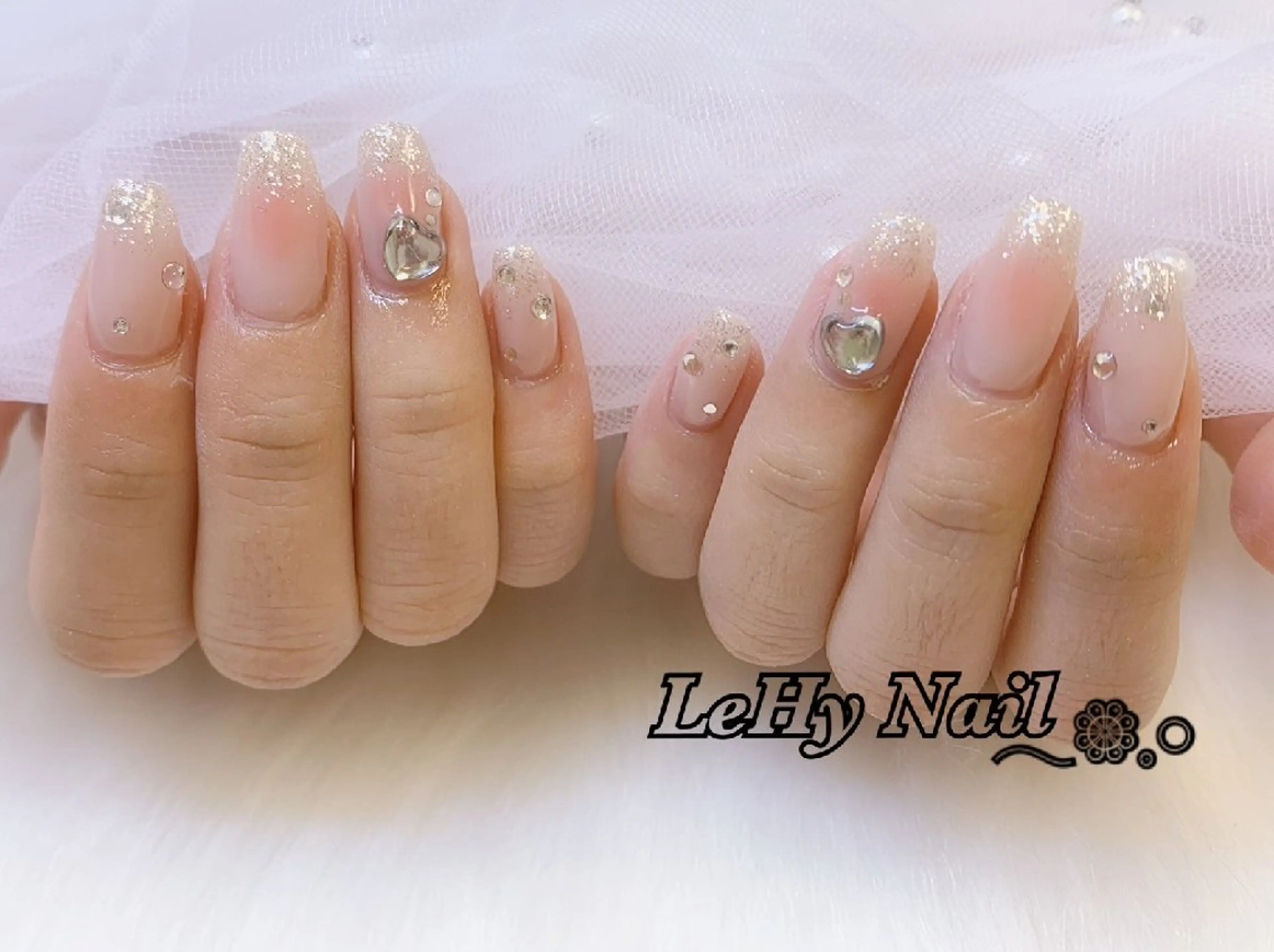 ネイル ハンドネイル LeHy nailのネイルデザイン