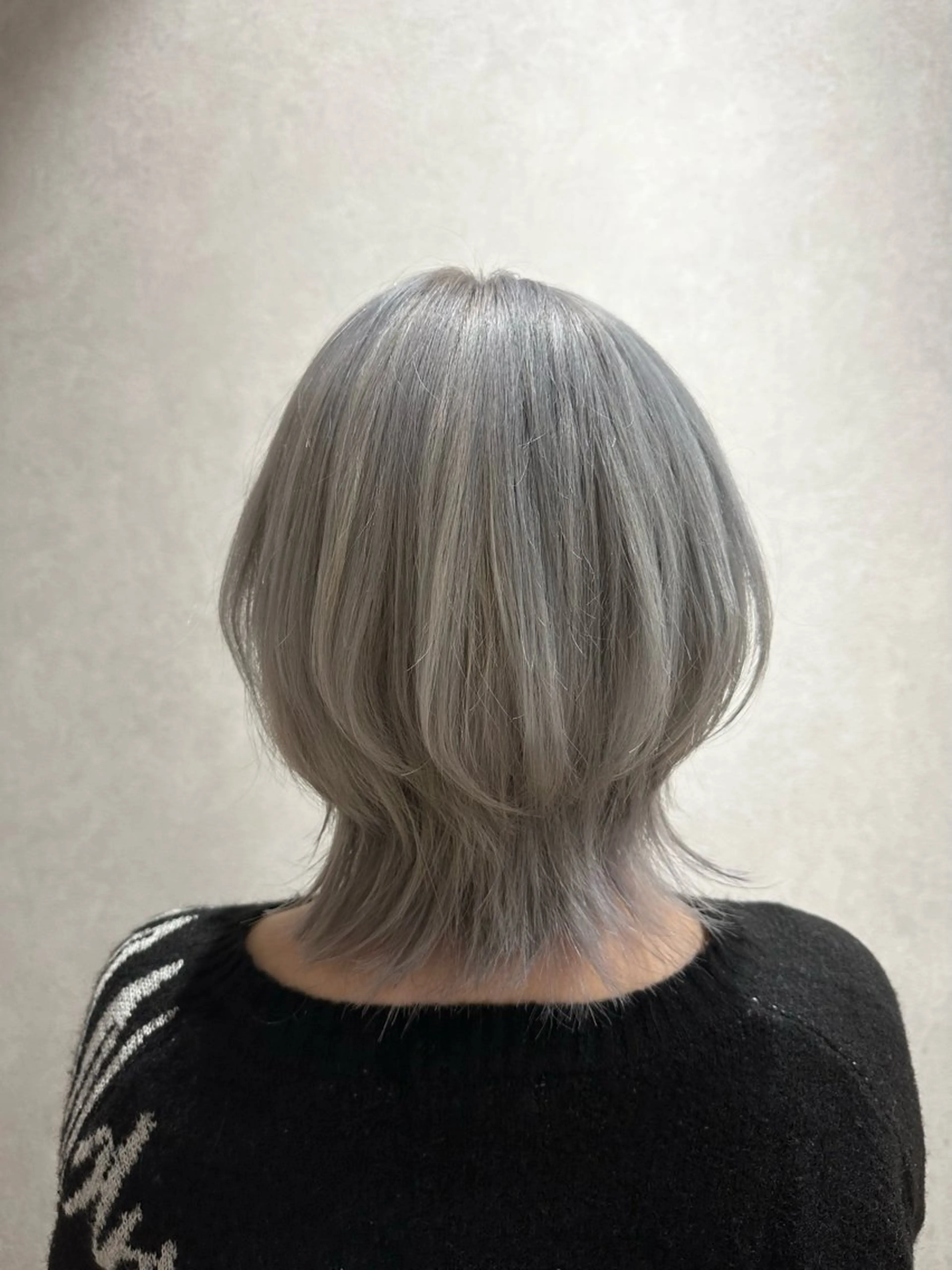 ミディアム ✂️秋葉原 🤍YURI🤍のヘアスタイル