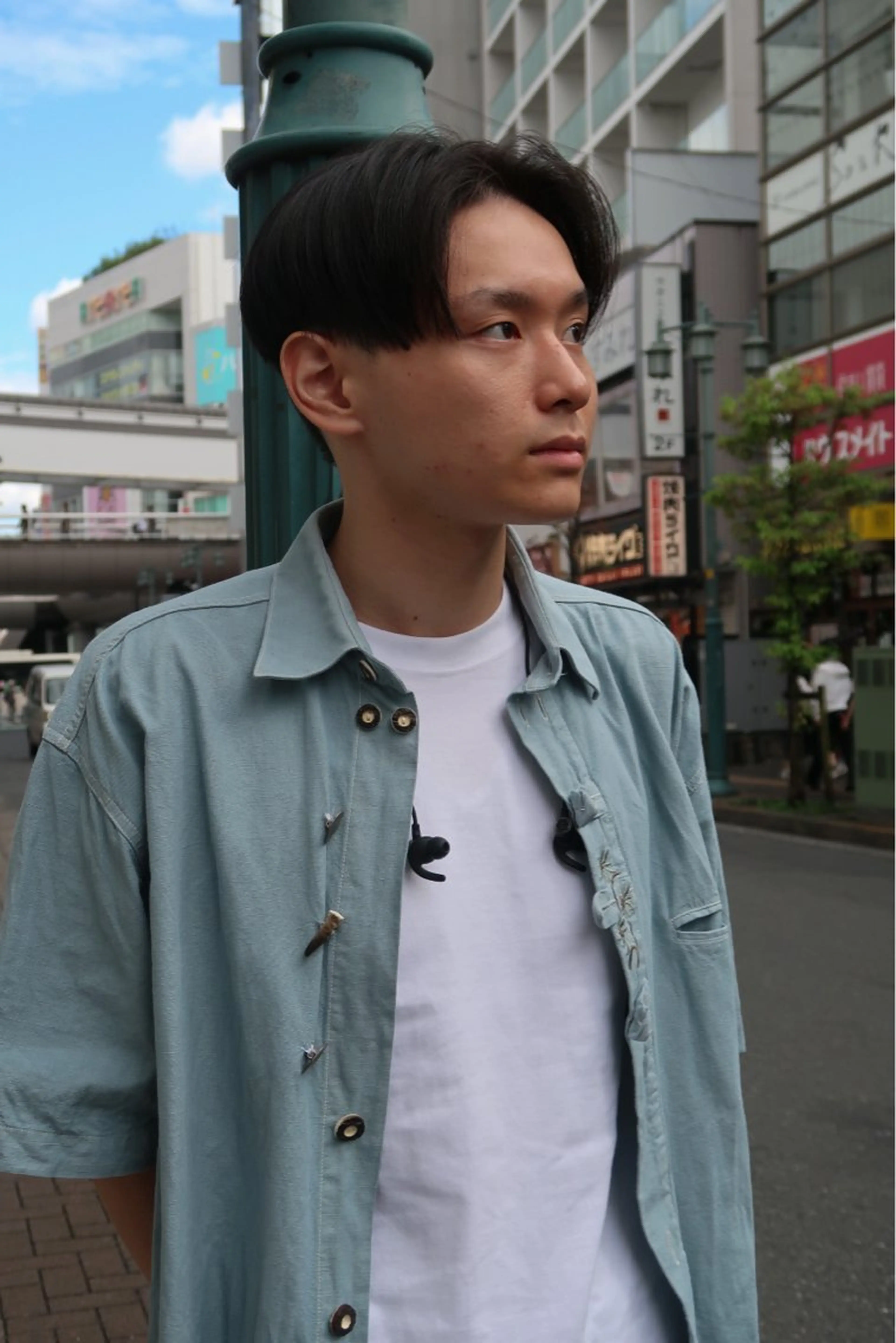 ショート メンズ メンズブリーチ メンズハイトーン メンズインナーカラー 髪質改善 ショートヘア Rei/ 縮毛矯正/ ハイライトカラー募集のヘアスタイル