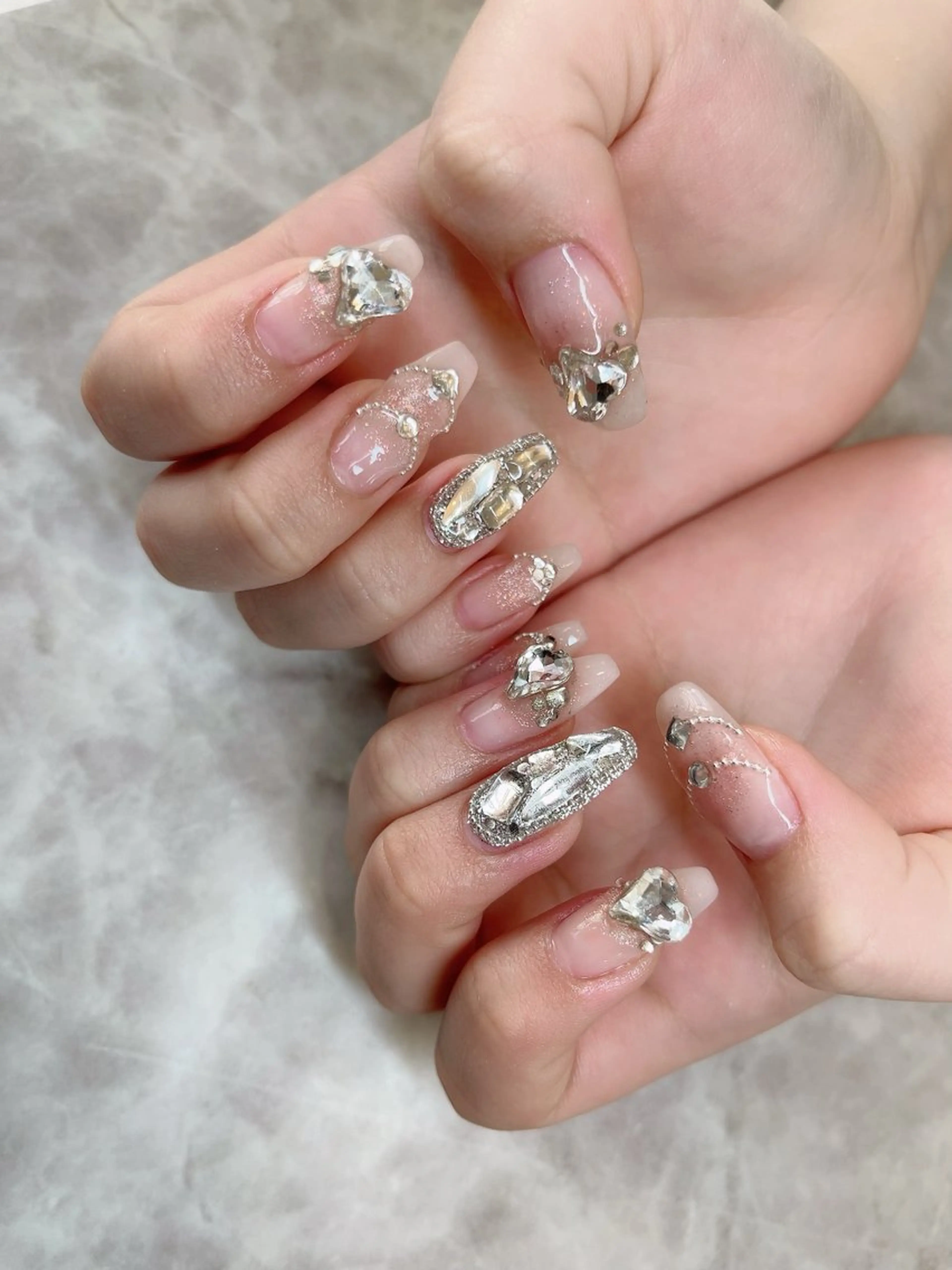 ネイル noix nail &eyeのネイルデザイン
