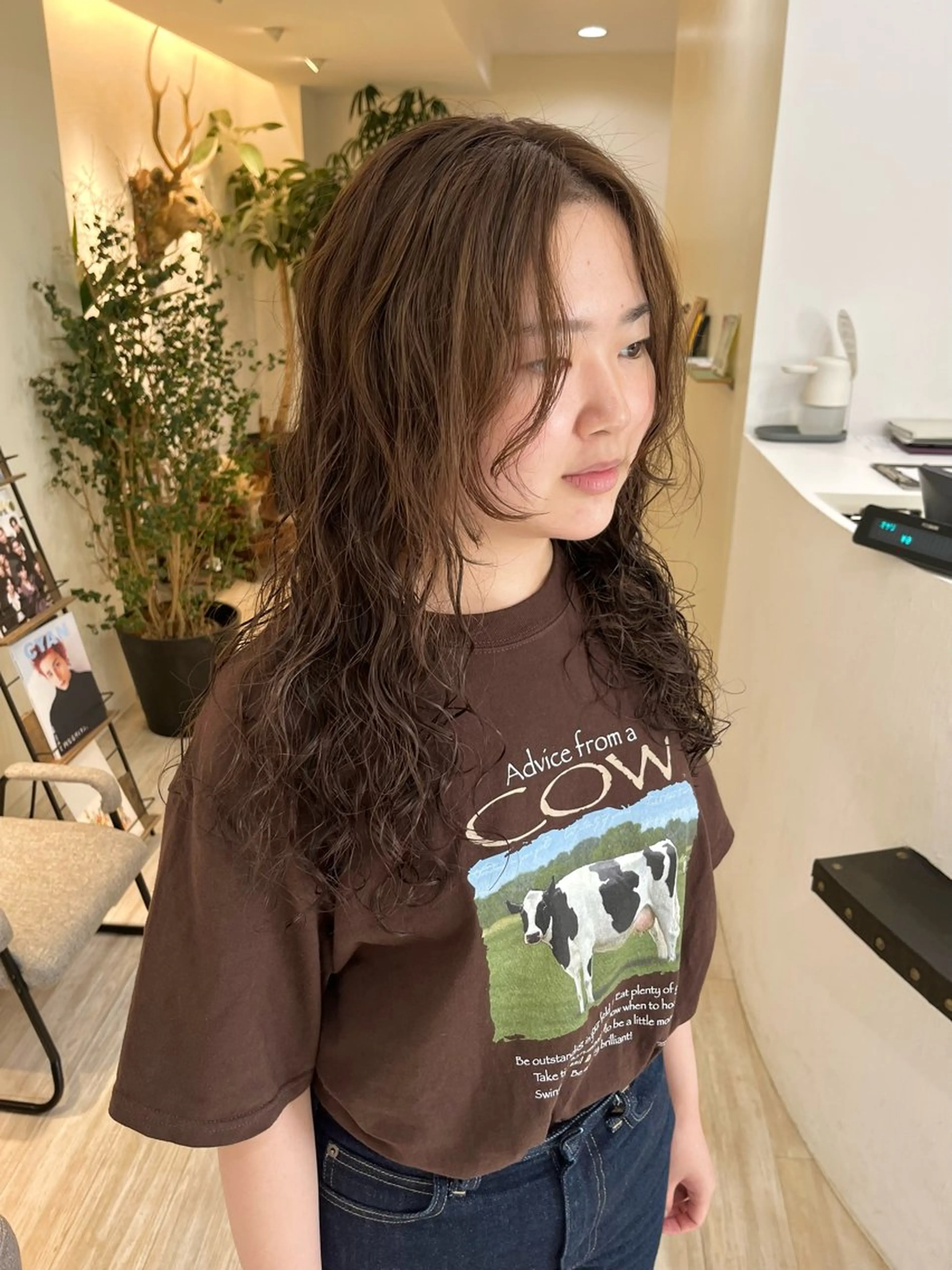 セミロング カラー つぼみ/パーマ ／レイヤー／ボブのヘアスタイル