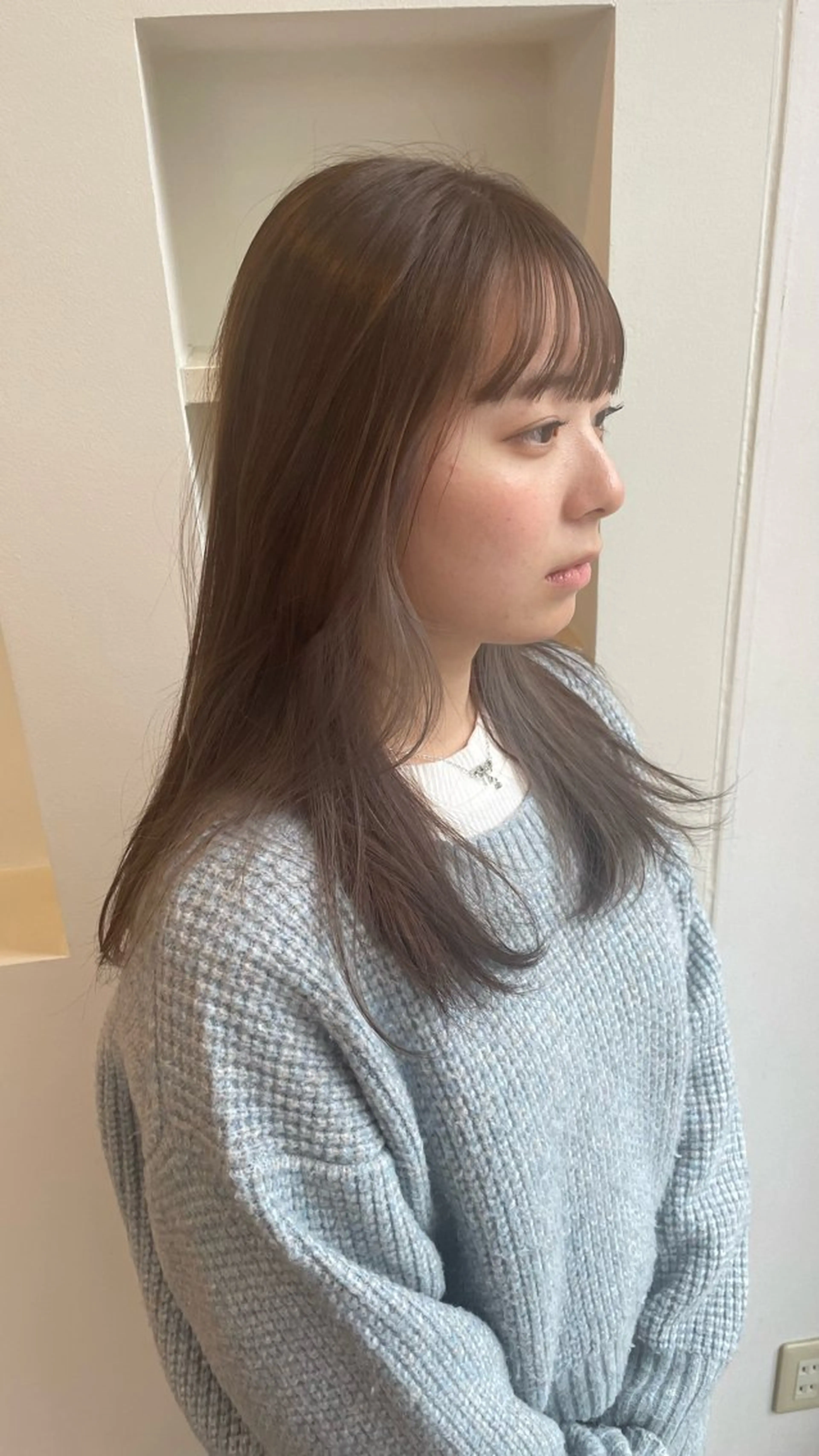 カラー トヨシマ シュウトのヘアスタイル