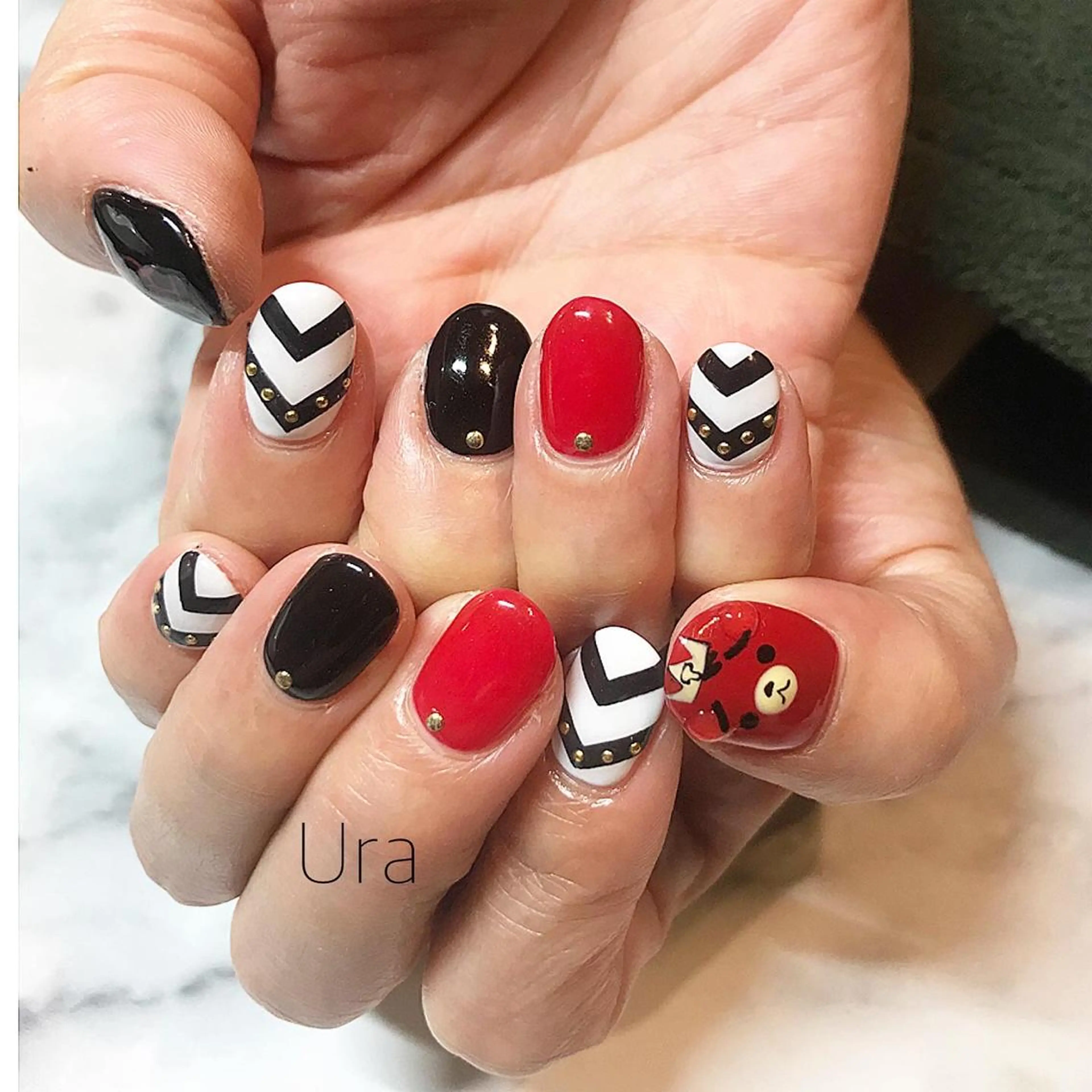 ネイル ハンドネイル UrakoNail 《nail》のネイルデザイン